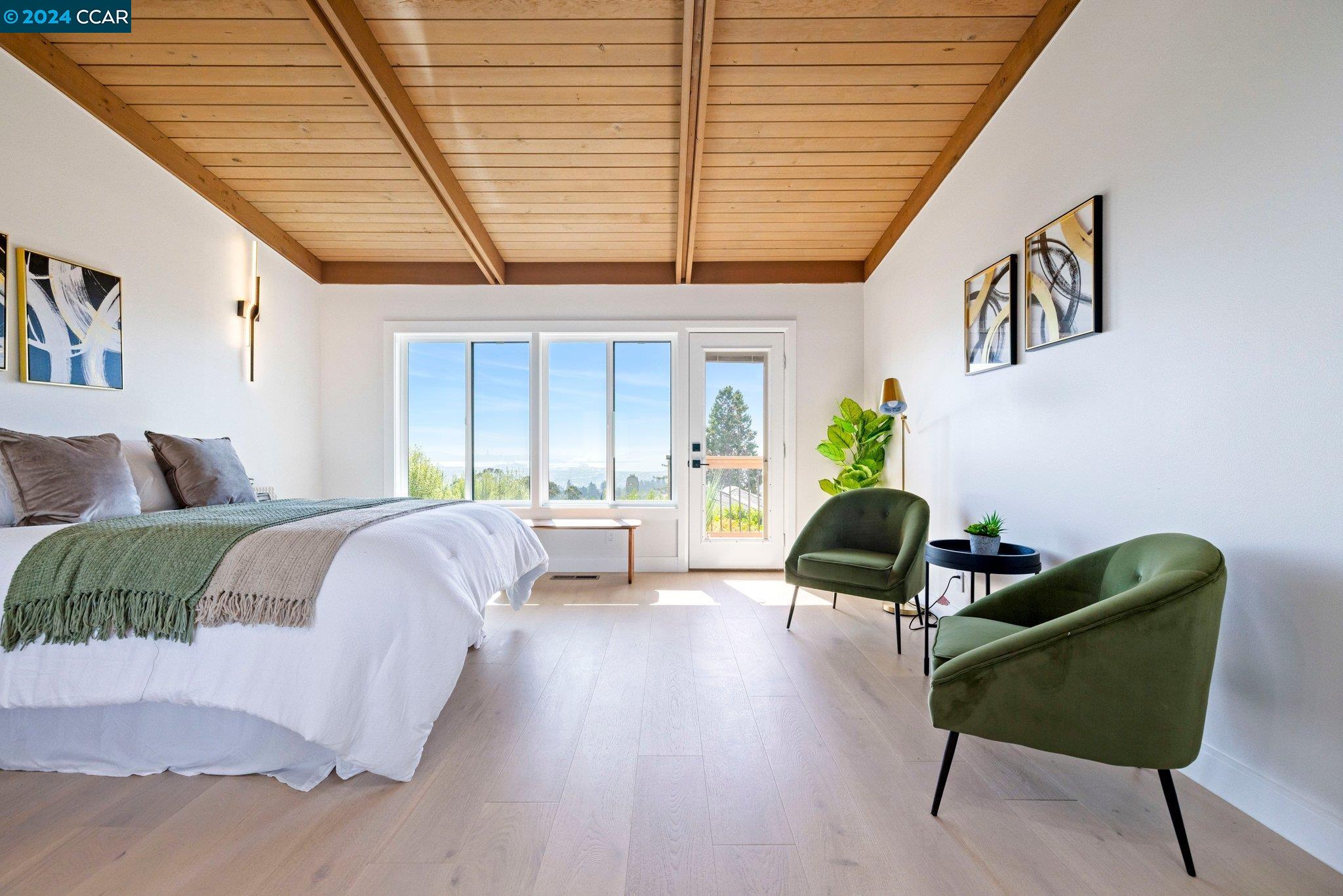 1933 Asilomar Dr