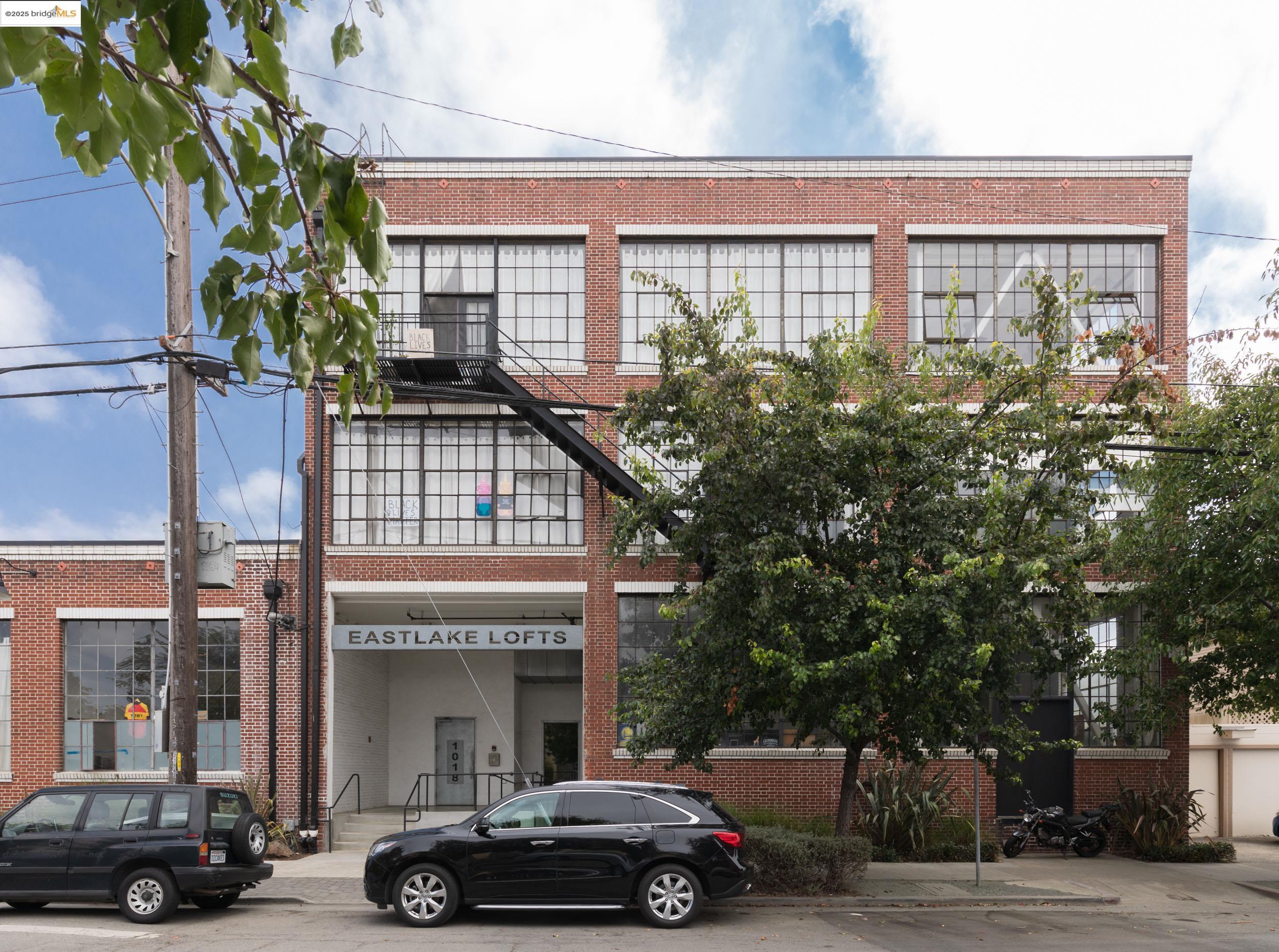 1018 4Th Ave # 302