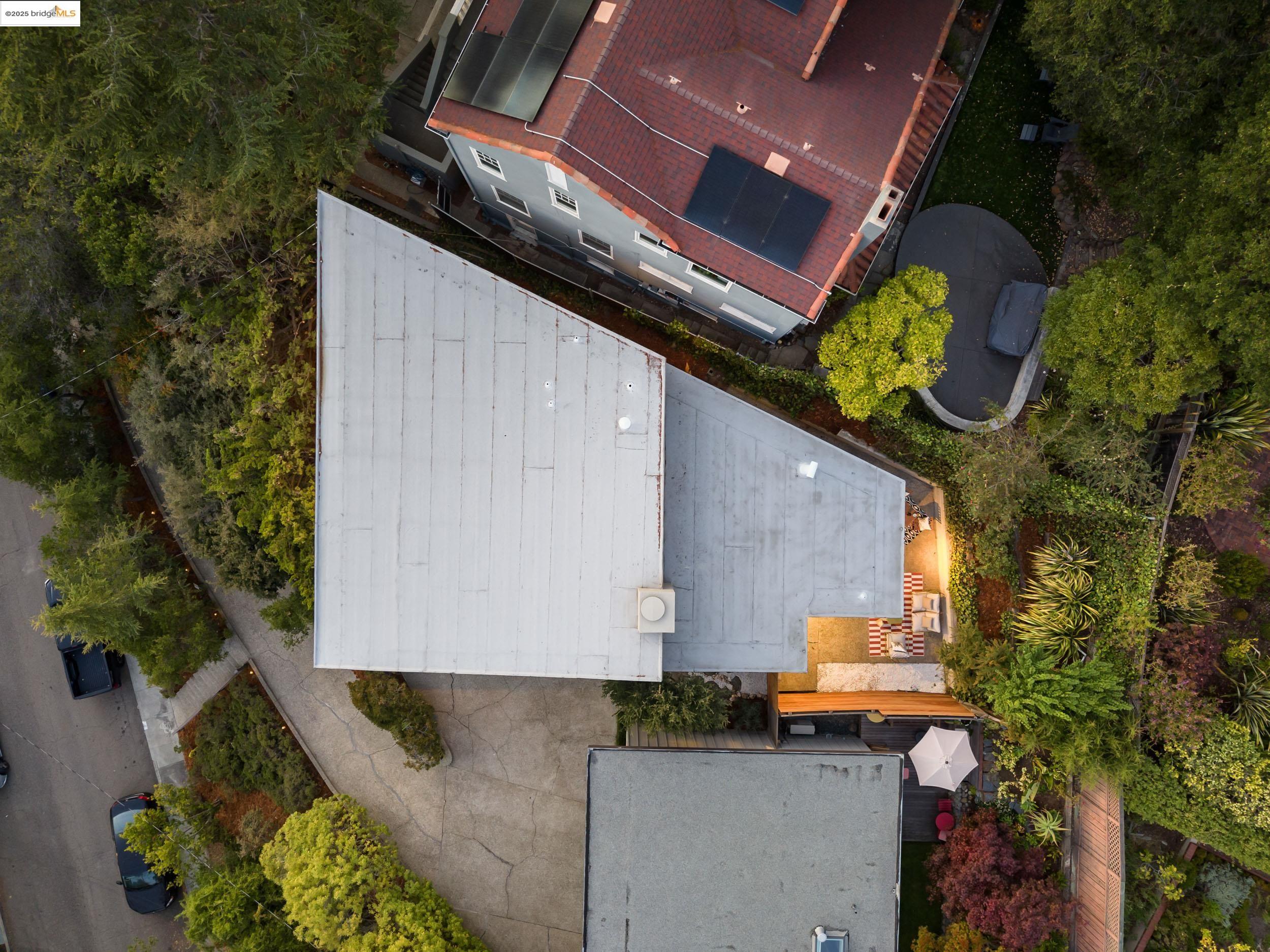99 Eucalyptus Rd