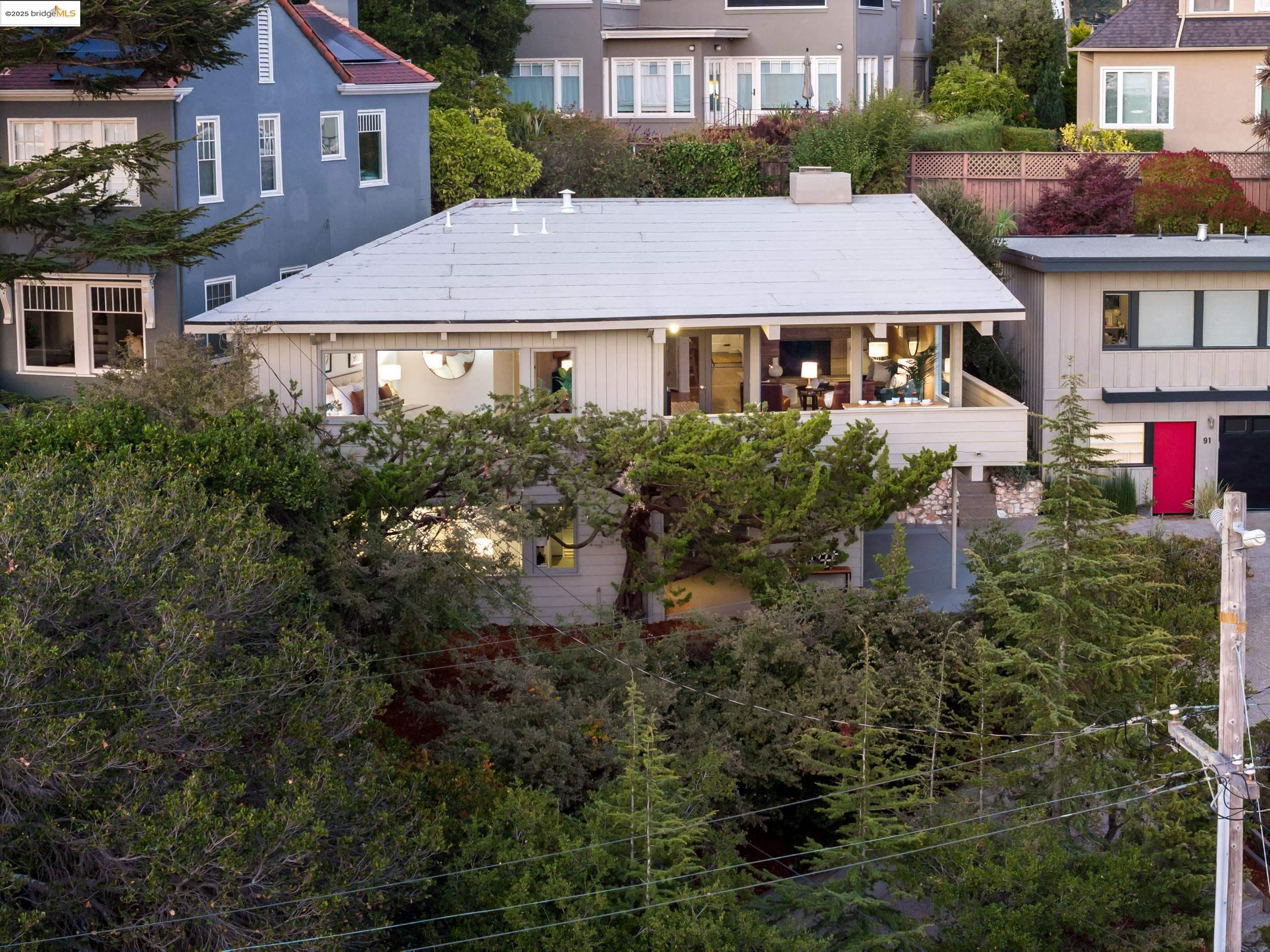 99 Eucalyptus Rd