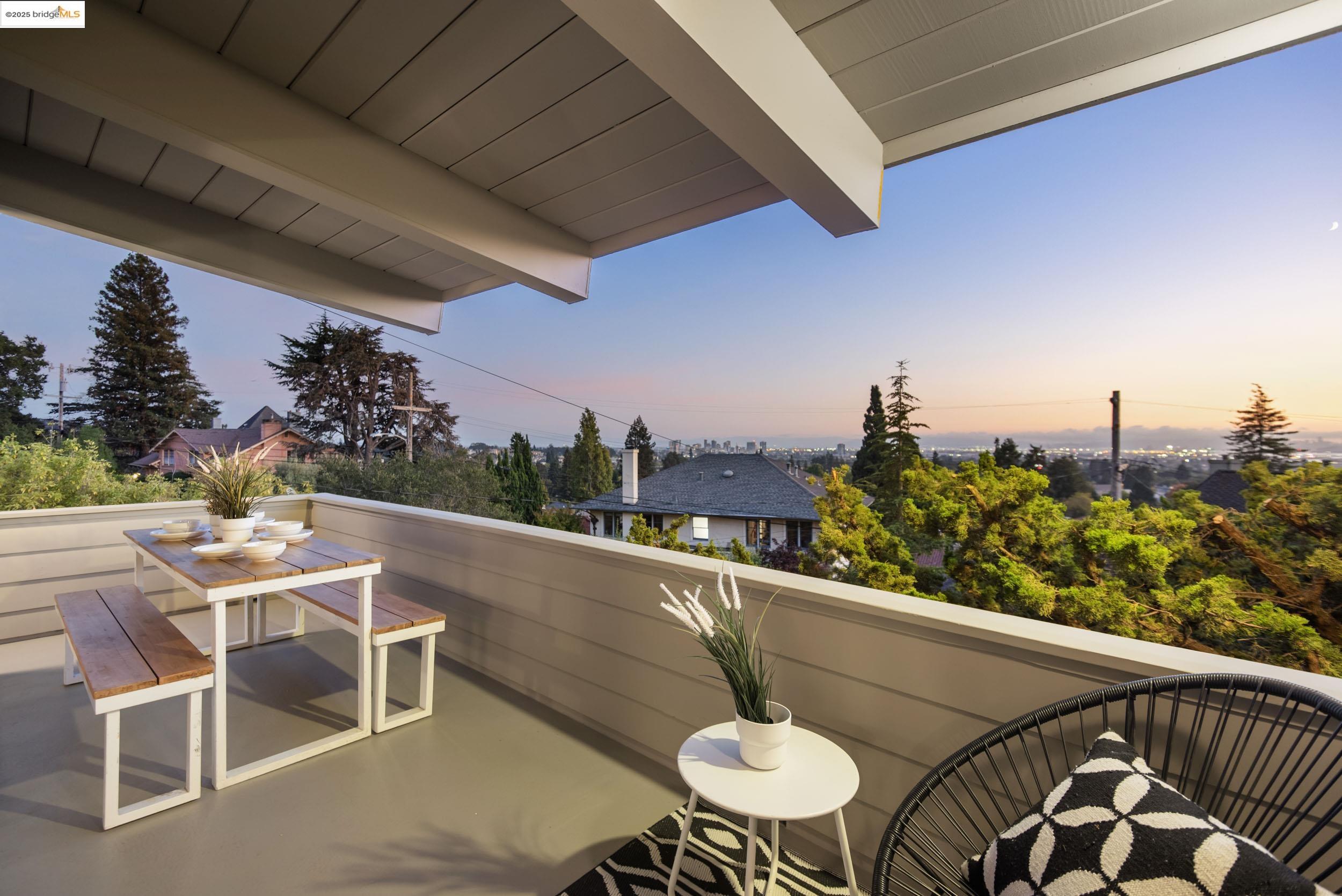 99 Eucalyptus Rd