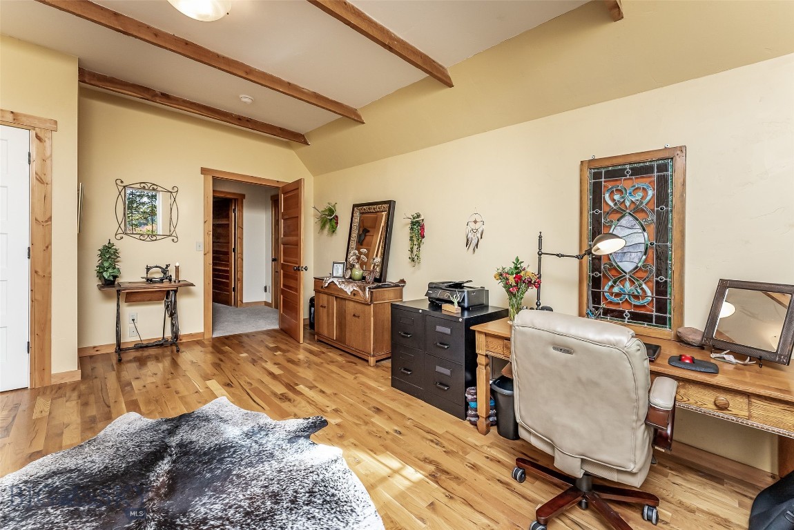 4090 Trail Creek Road
