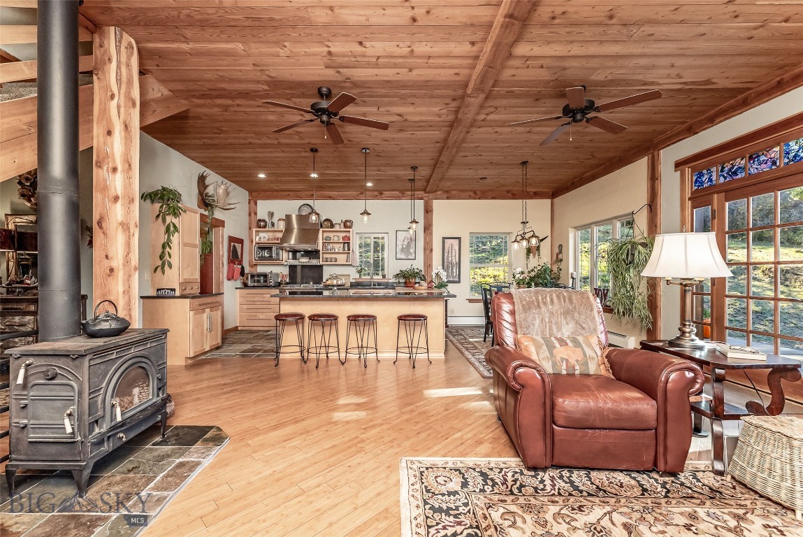 4090 Trail Creek Road