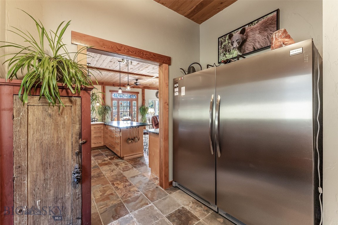 4090 Trail Creek Road