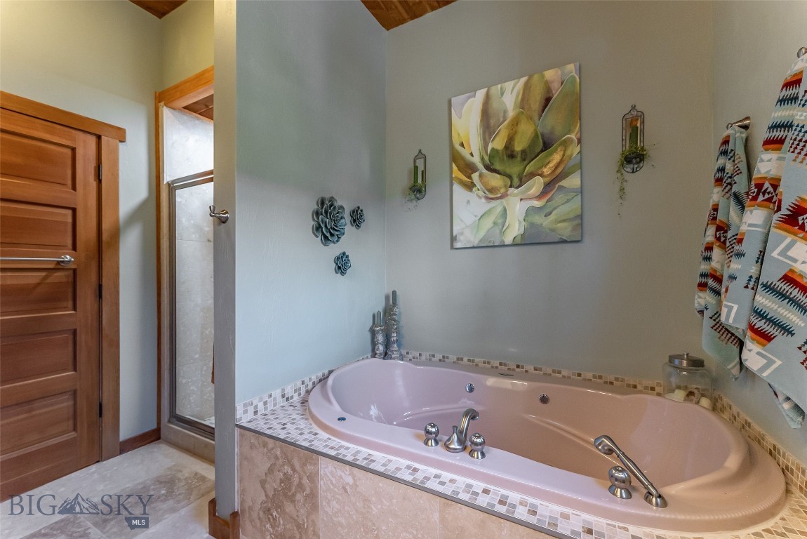 4090 Trail Creek Road