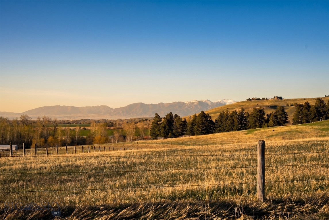 Lot 41 Upper Tom Burke Drive
