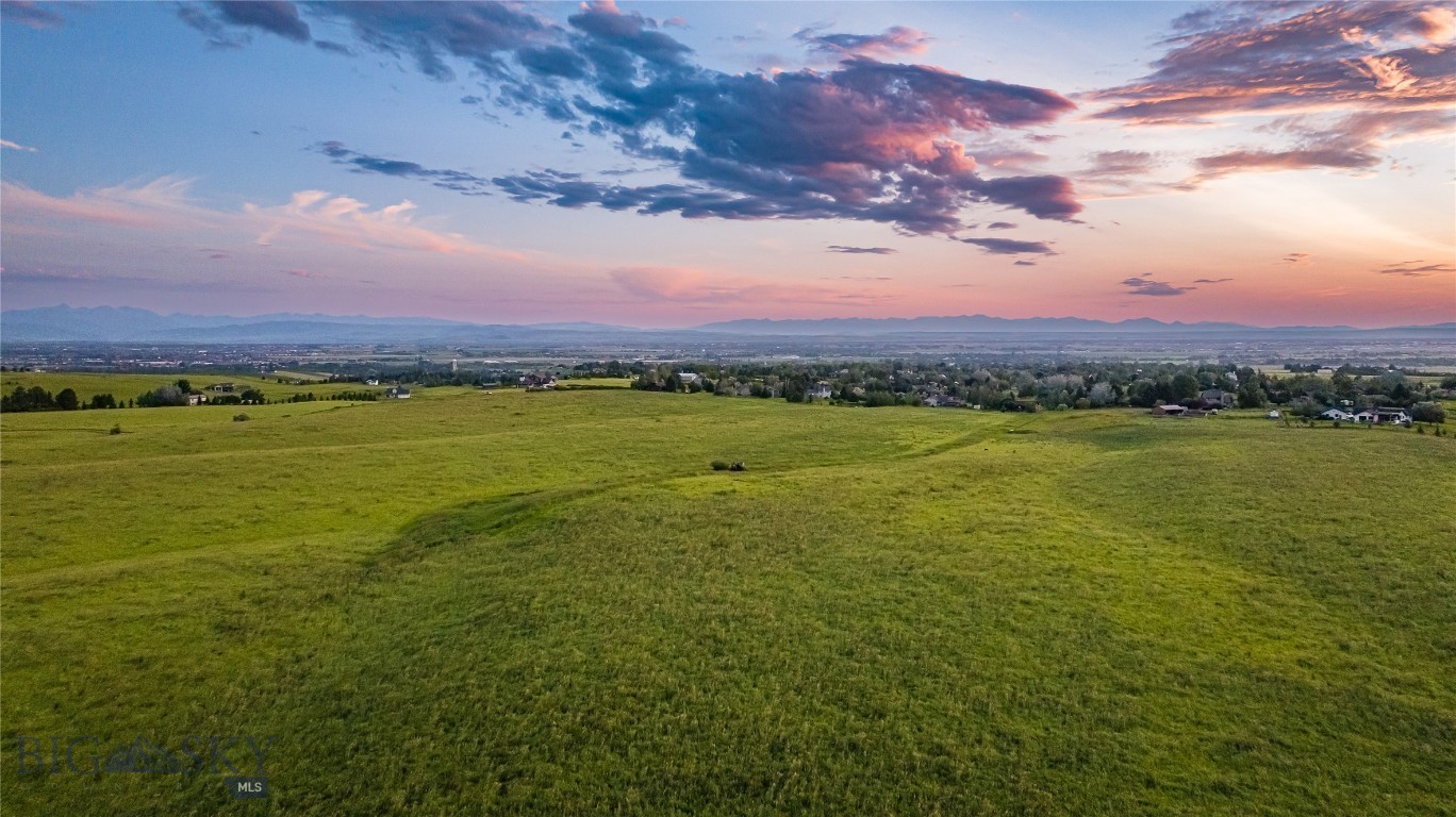 Lot 1 VisAlora Lane