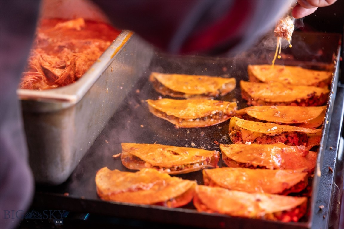 Restaurant Group With Excellent Reputation and Highly Profitable