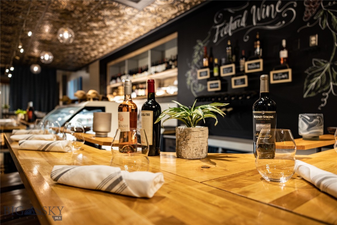 Restaurant Group With Excellent Reputation and Highly Profitable