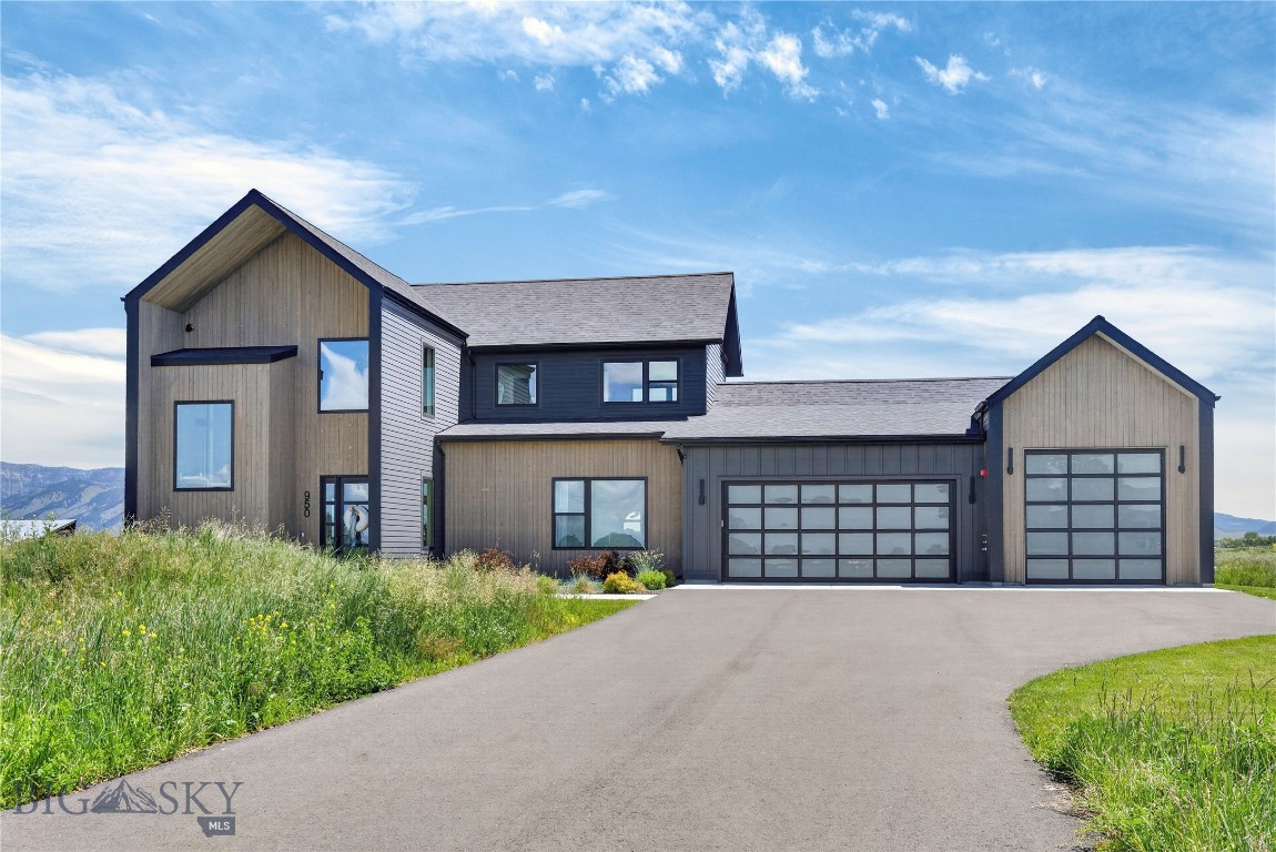 950 E Liberty Drive