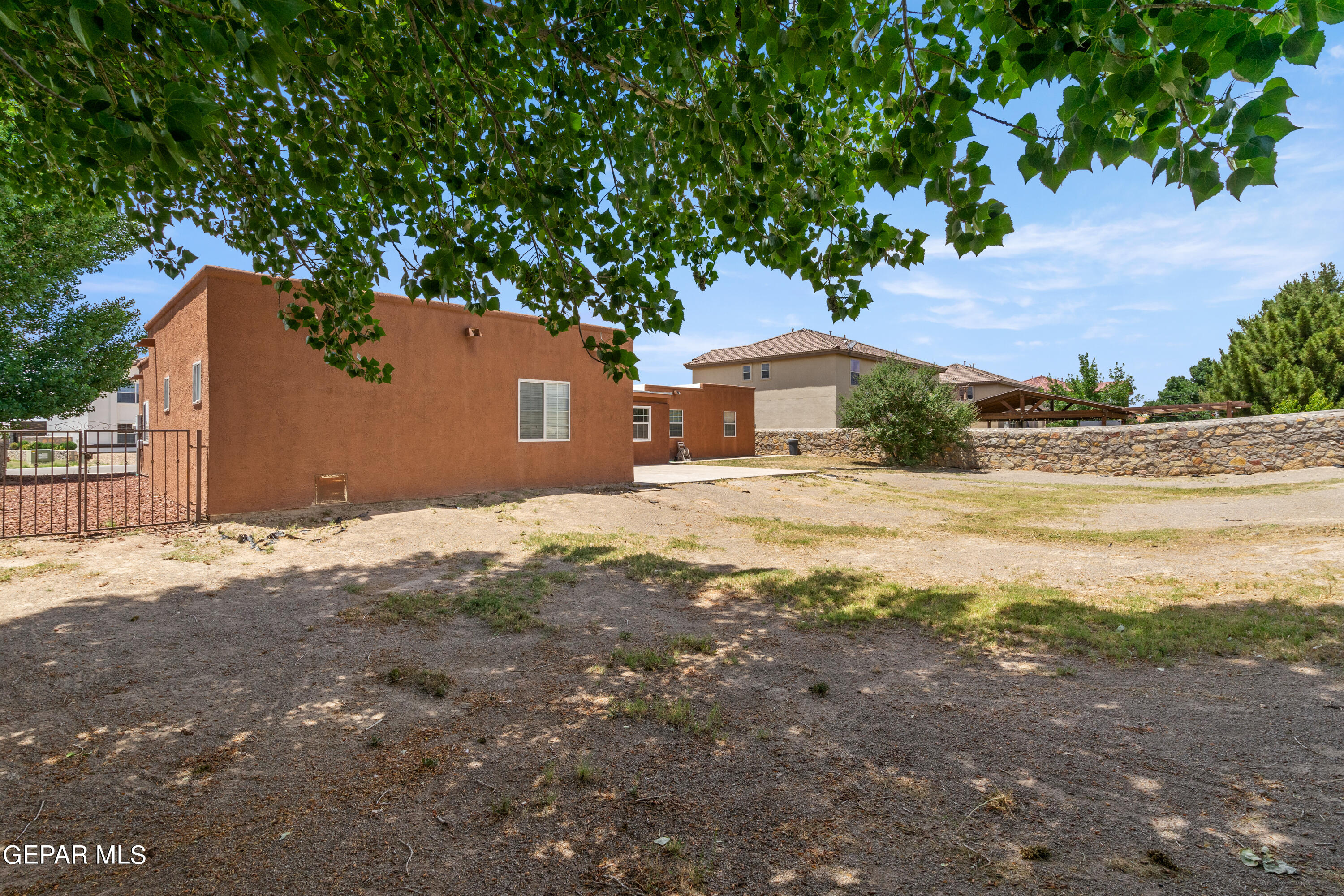 6020 VALLE ESPANOLA Lane