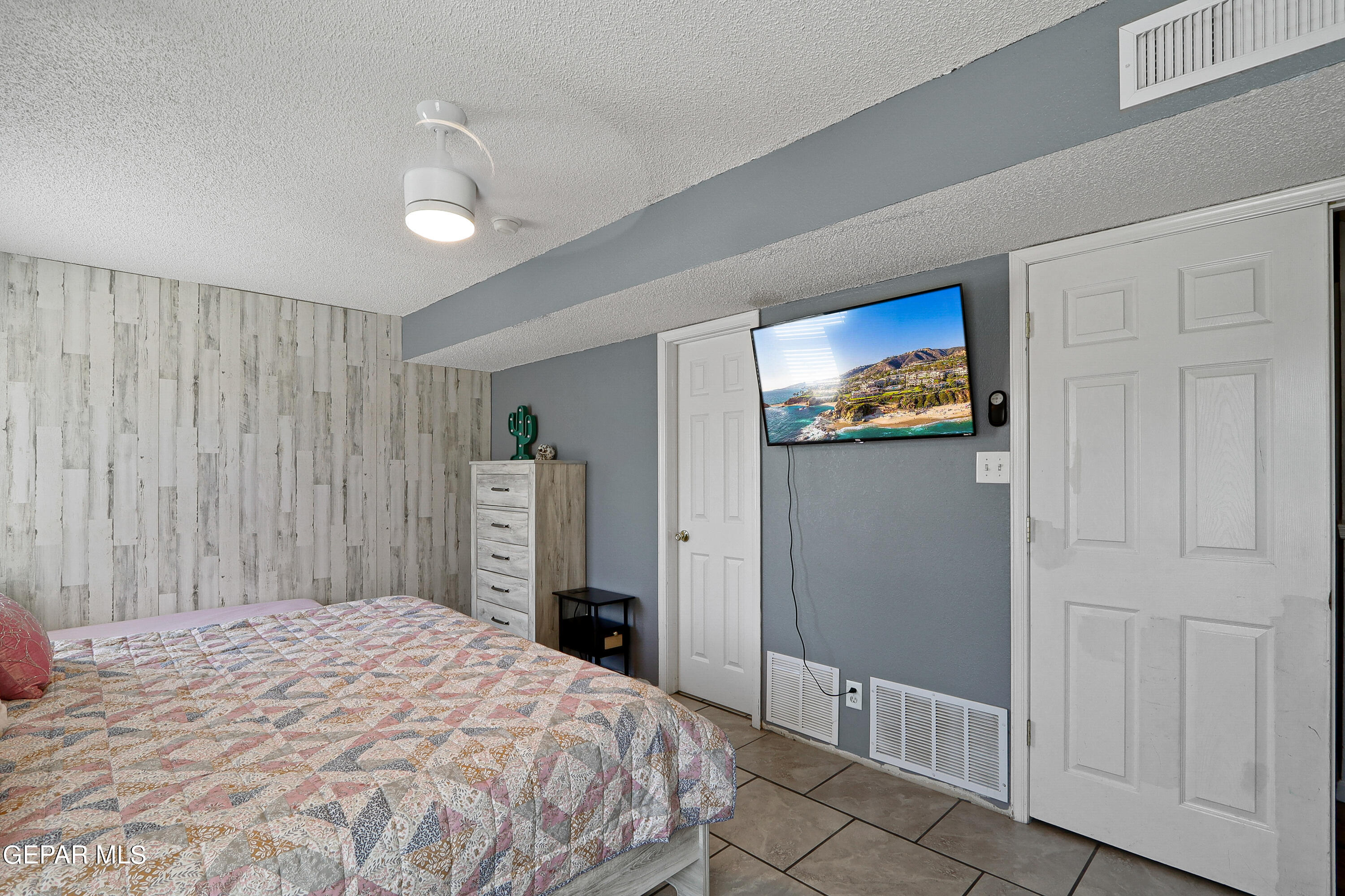 3124 Tierra Agave Drive
