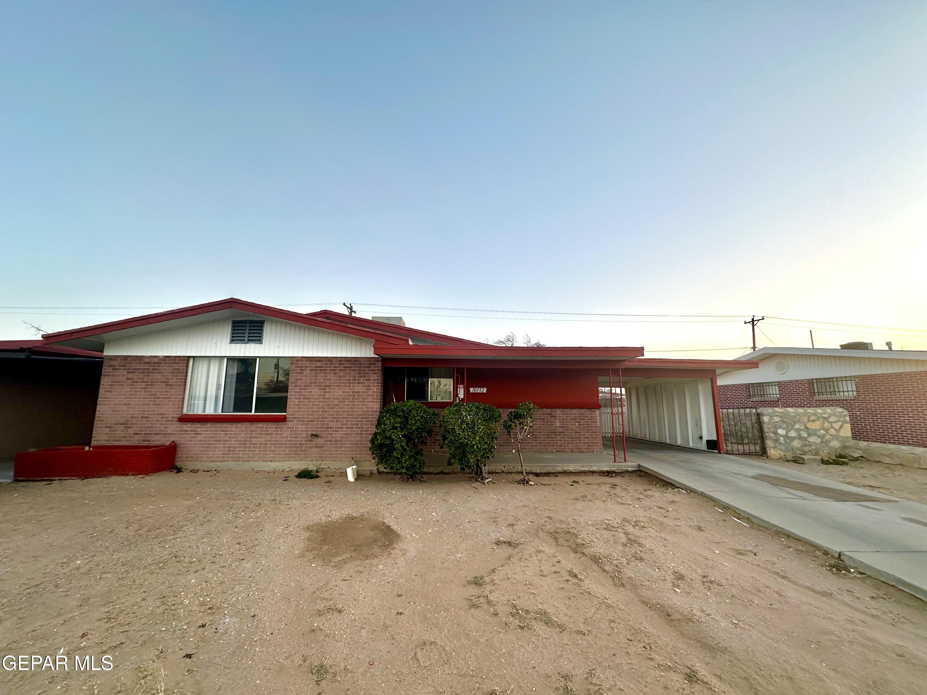10132 Bermuda Avenue