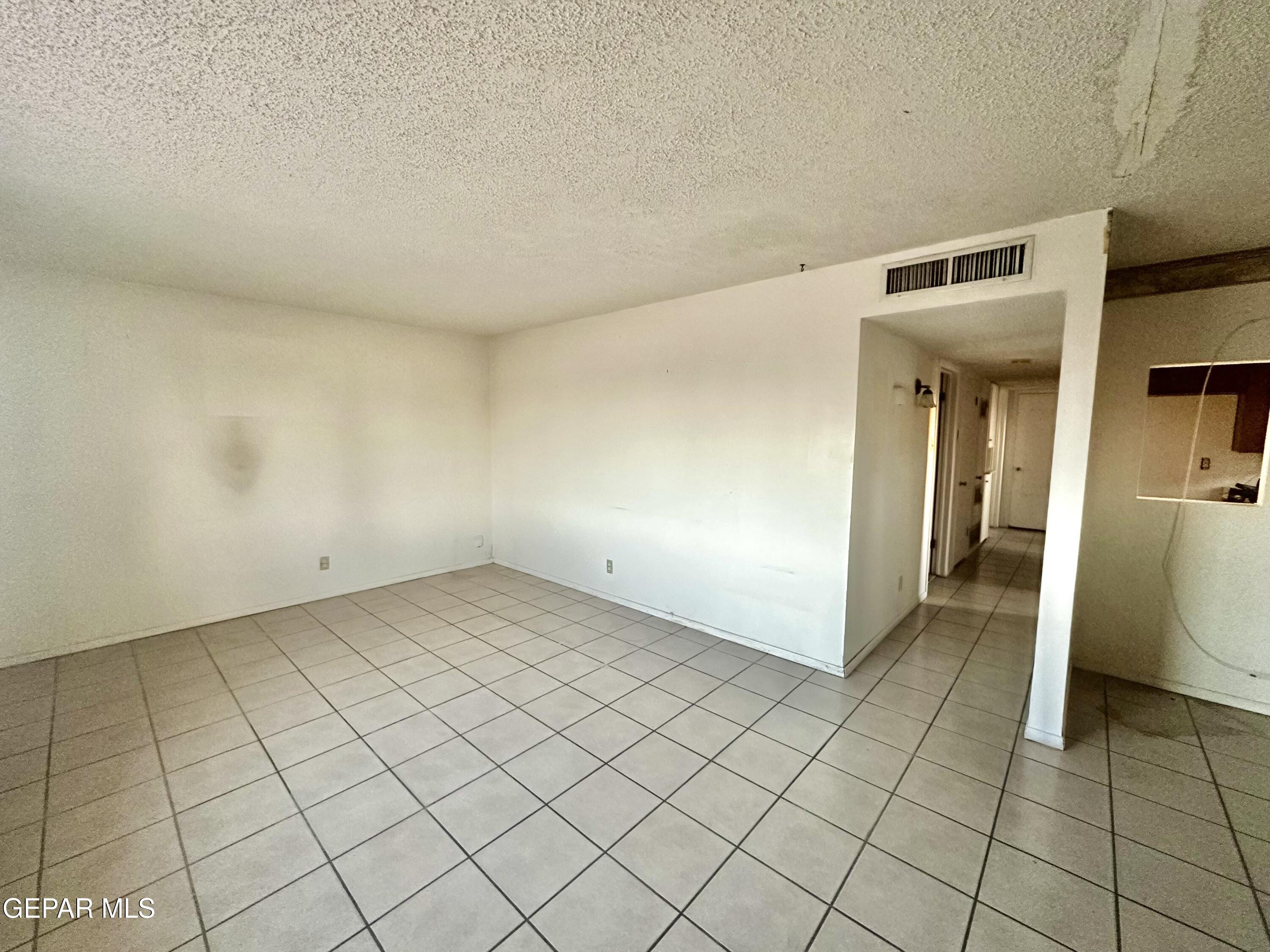 10132 Bermuda Avenue
