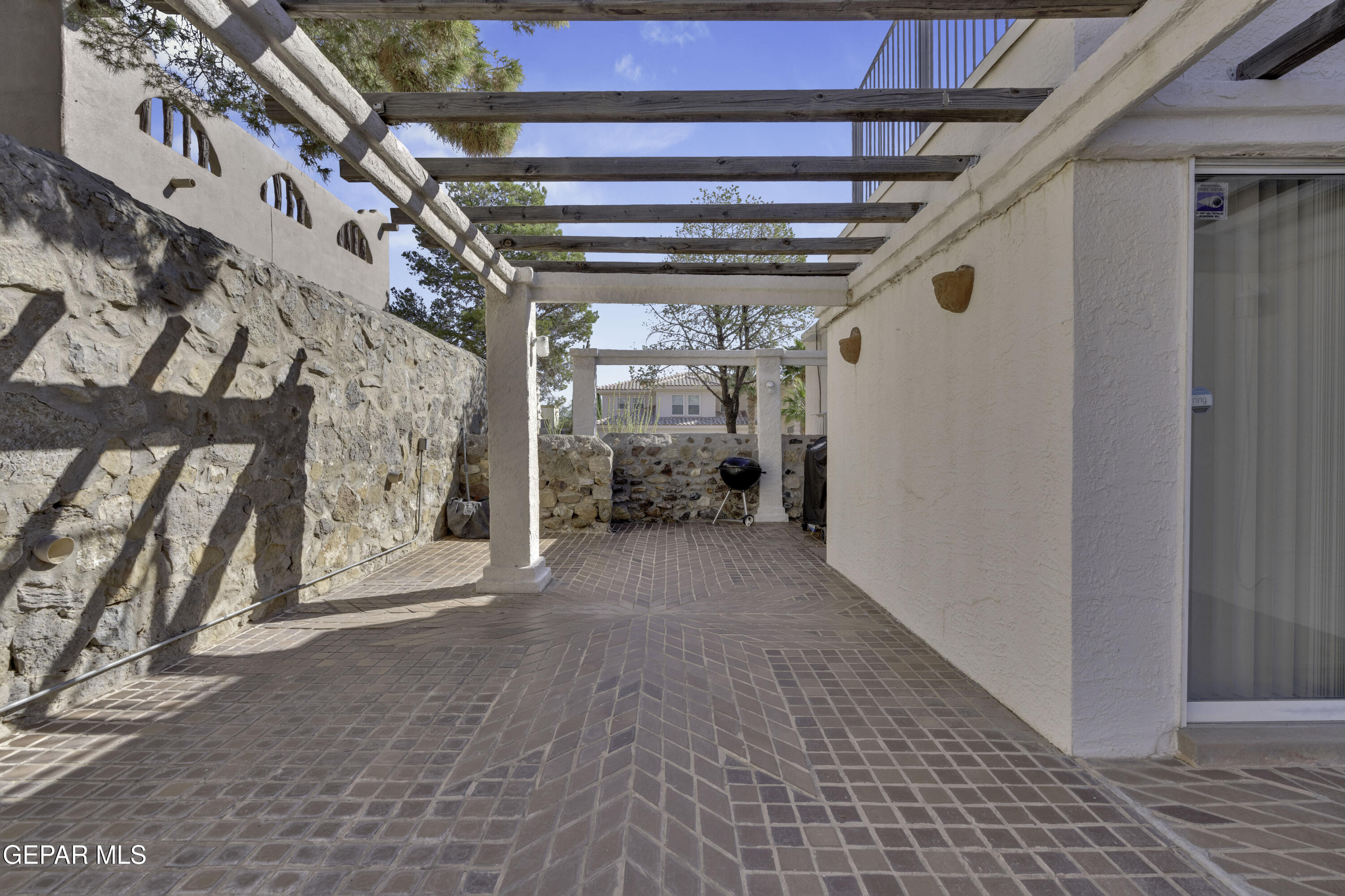 7509 BIG BEND Drive