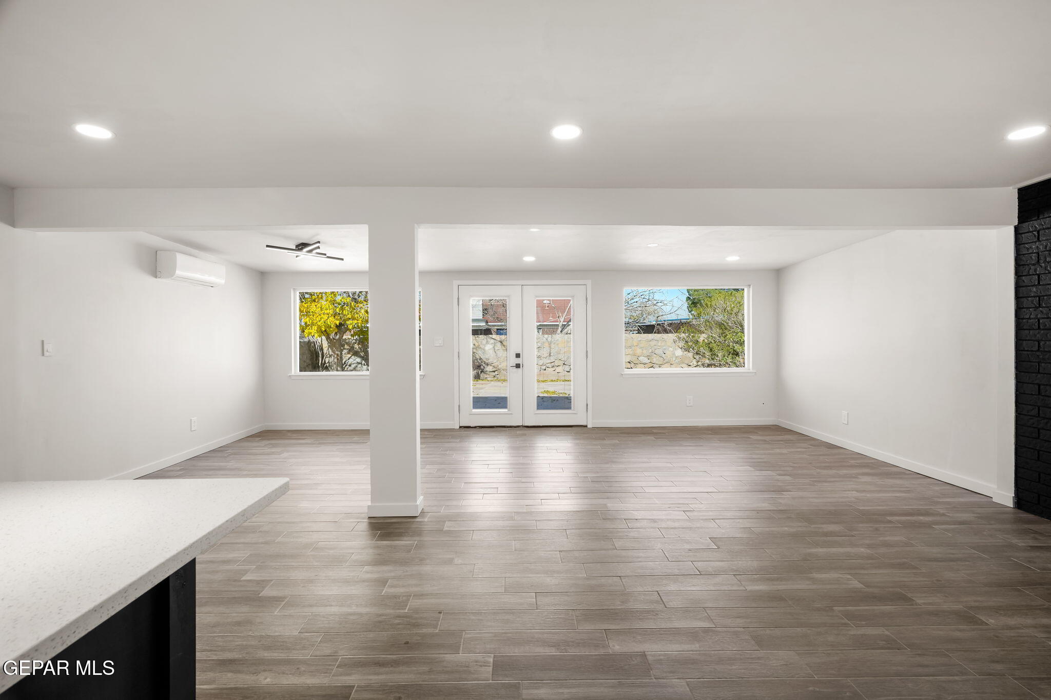 10823 Elkhart Drive Drive