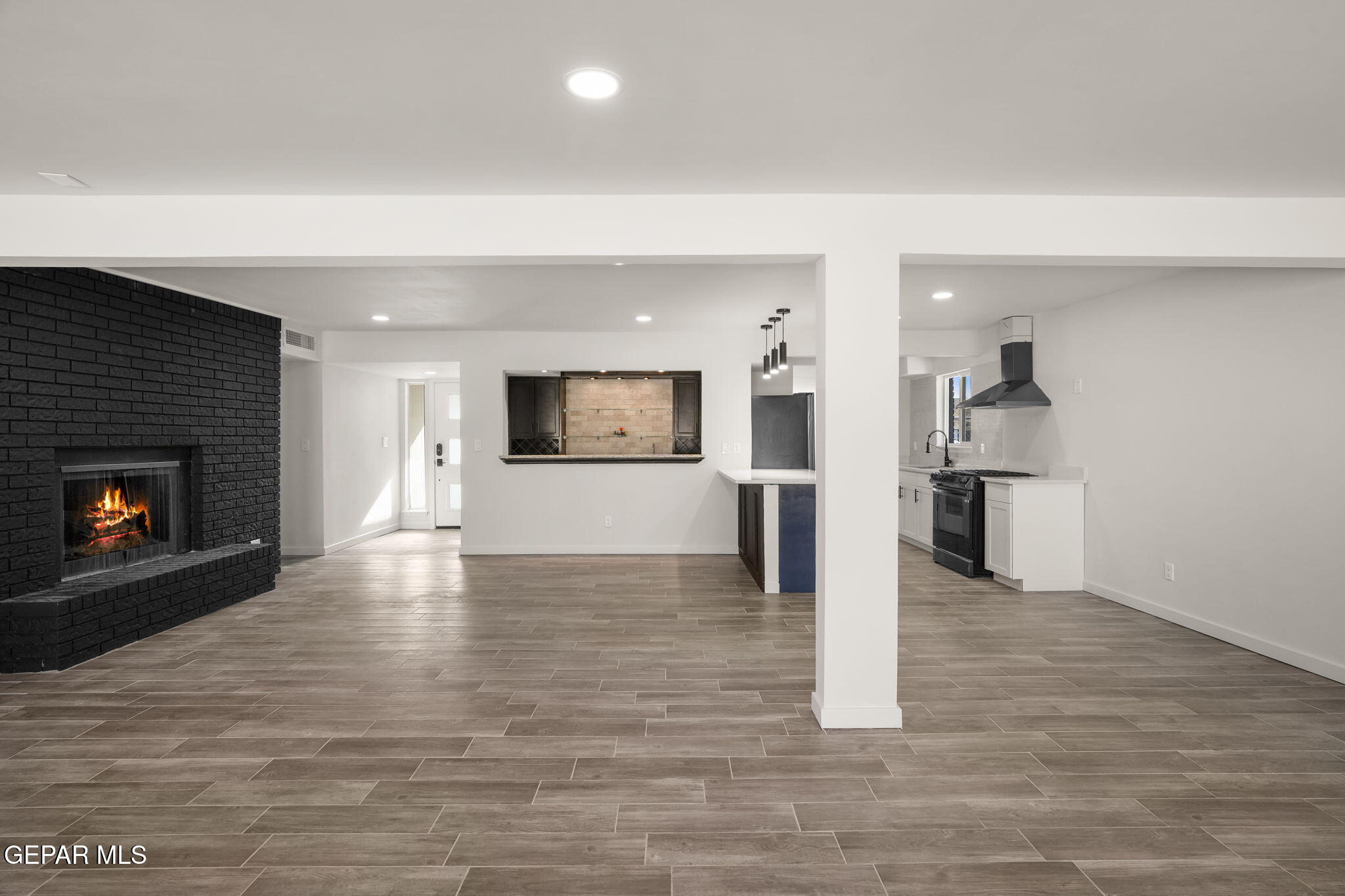 10823 Elkhart Drive Drive