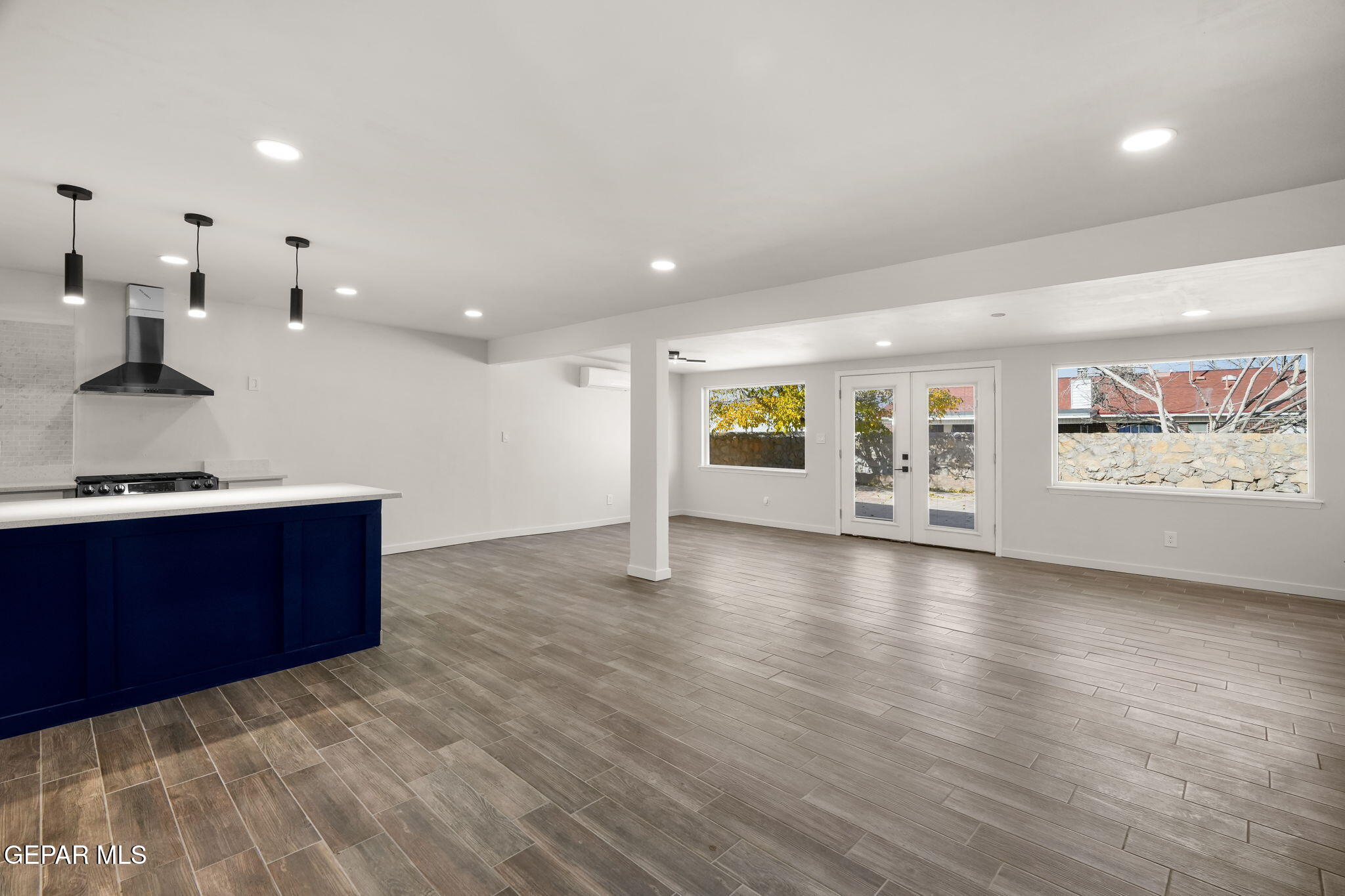 10823 Elkhart Drive Drive