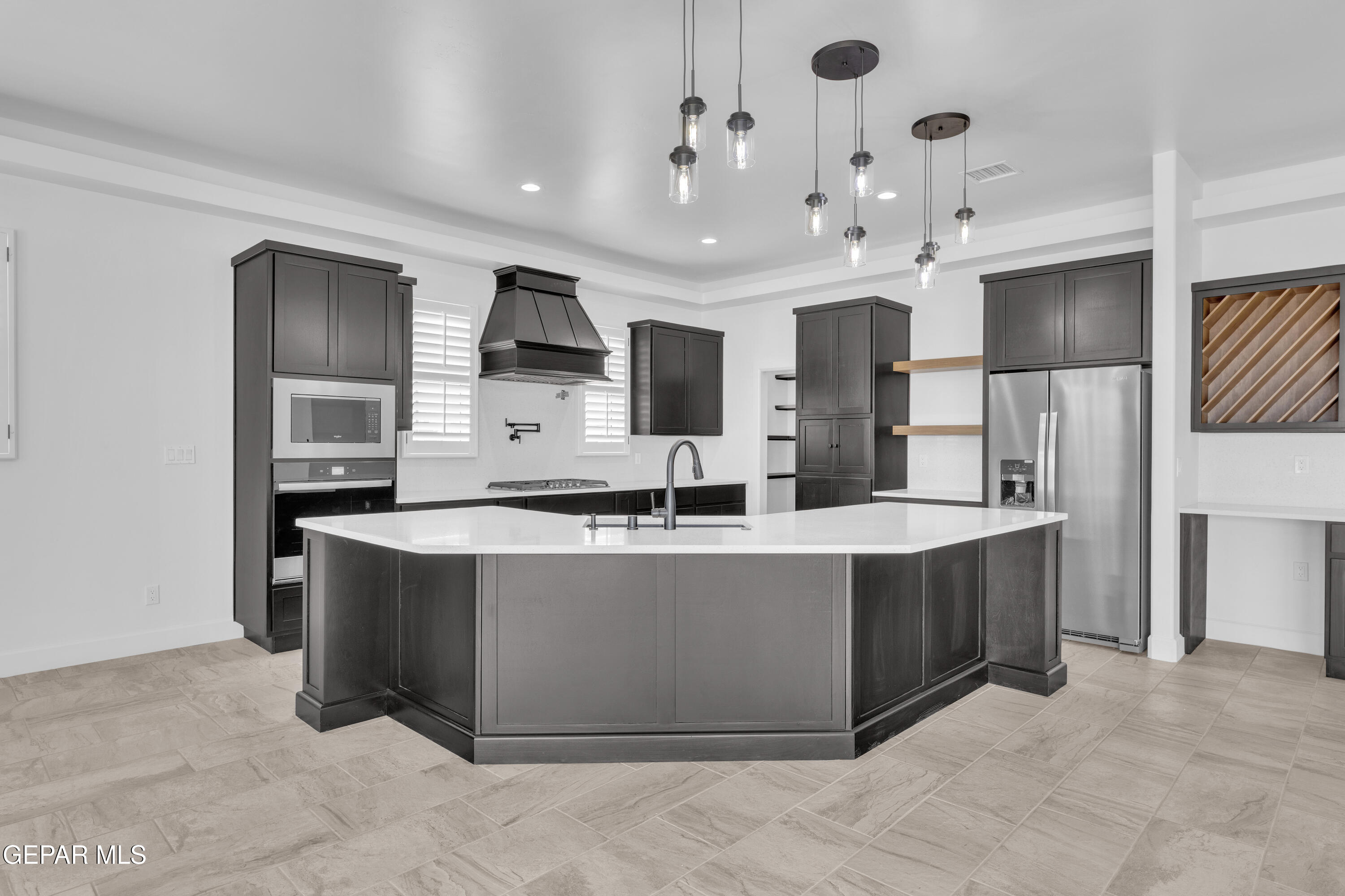 15011 Hinojos Avenue