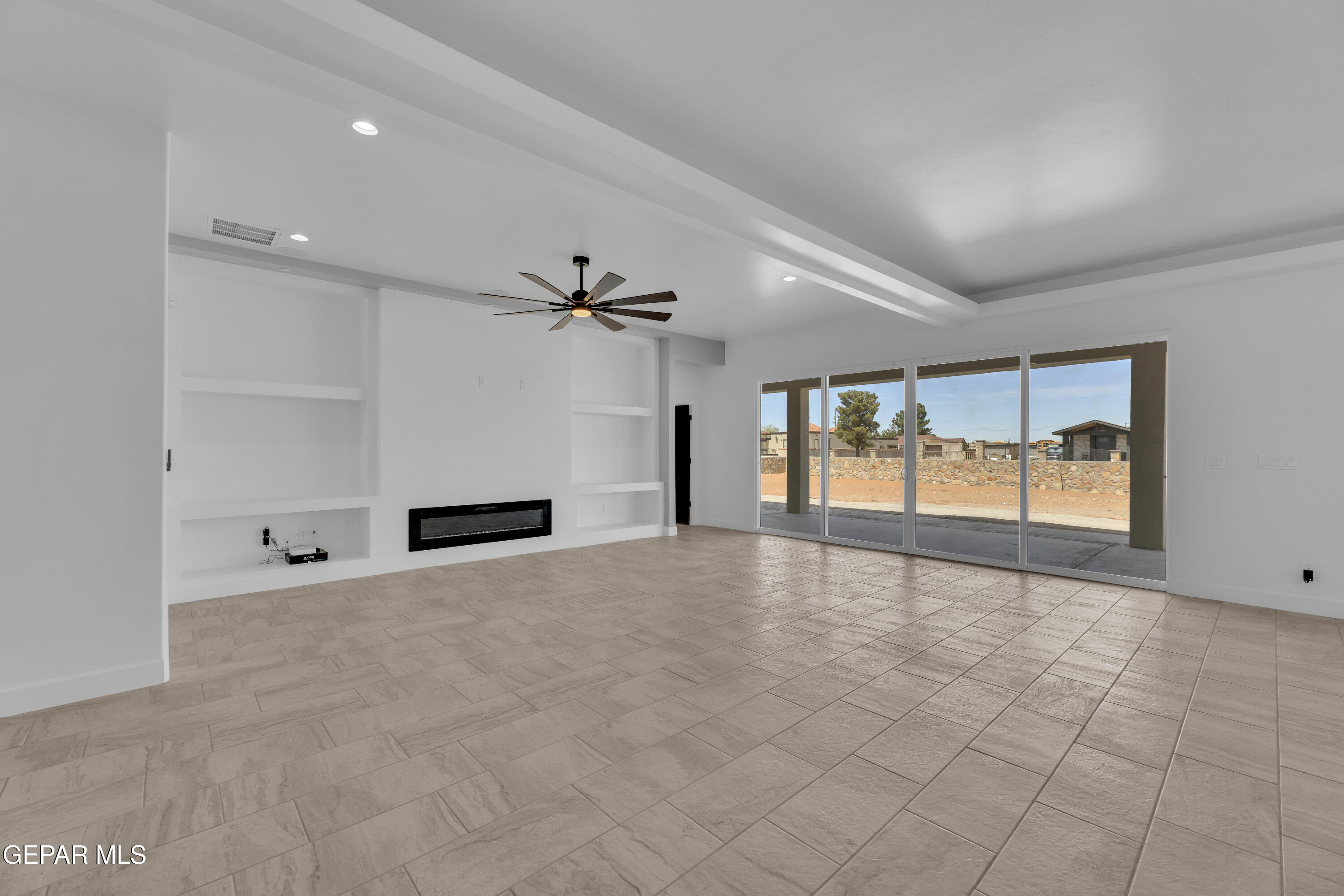 15011 Hinojos Avenue