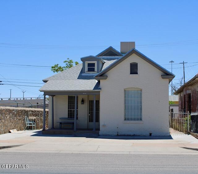 1404 E SAN ANTONIO Avenue