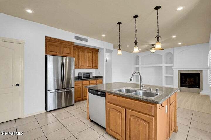 1640 Playa Del Sol Street