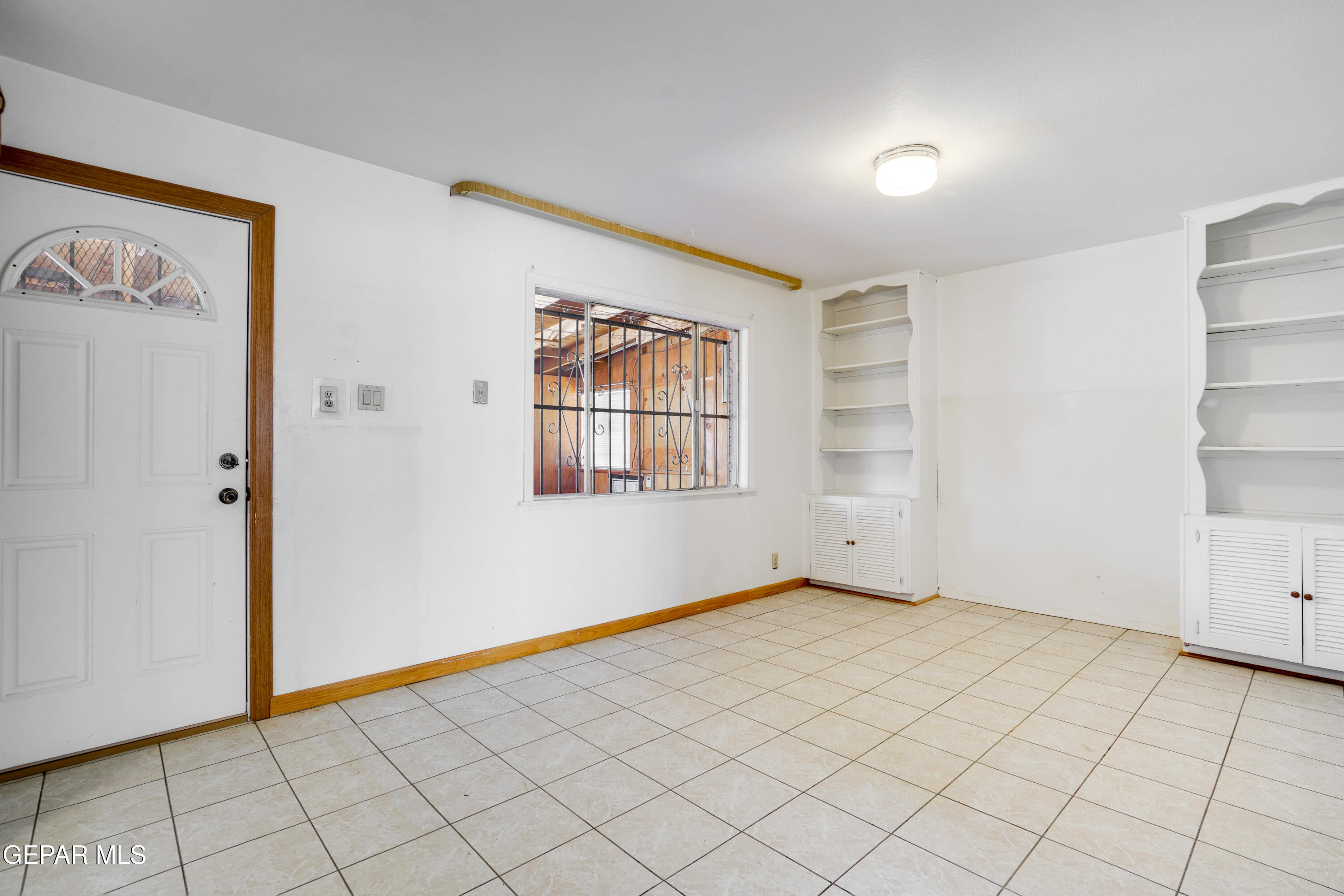 10317 Wilshire Drive