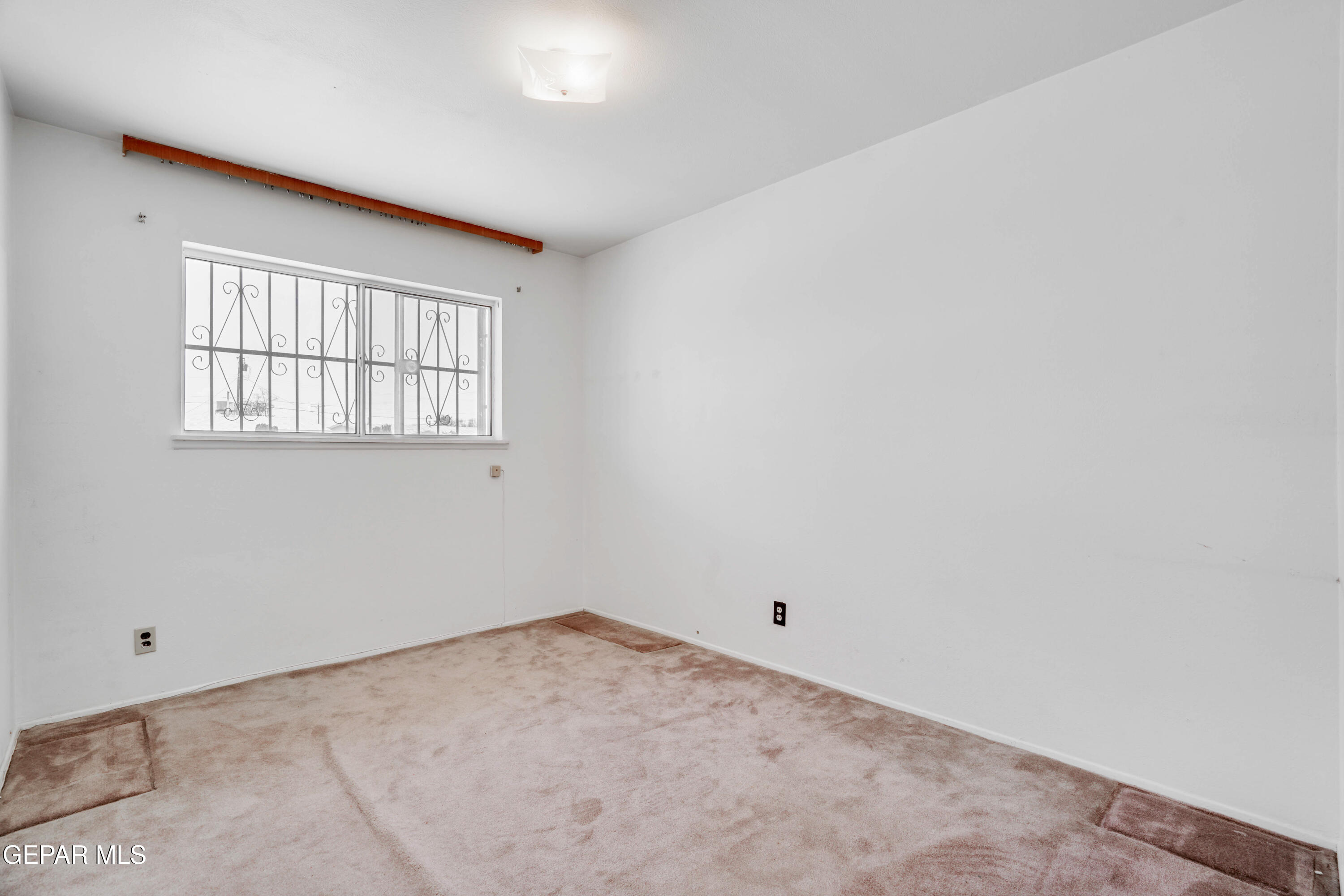 10317 Wilshire Drive