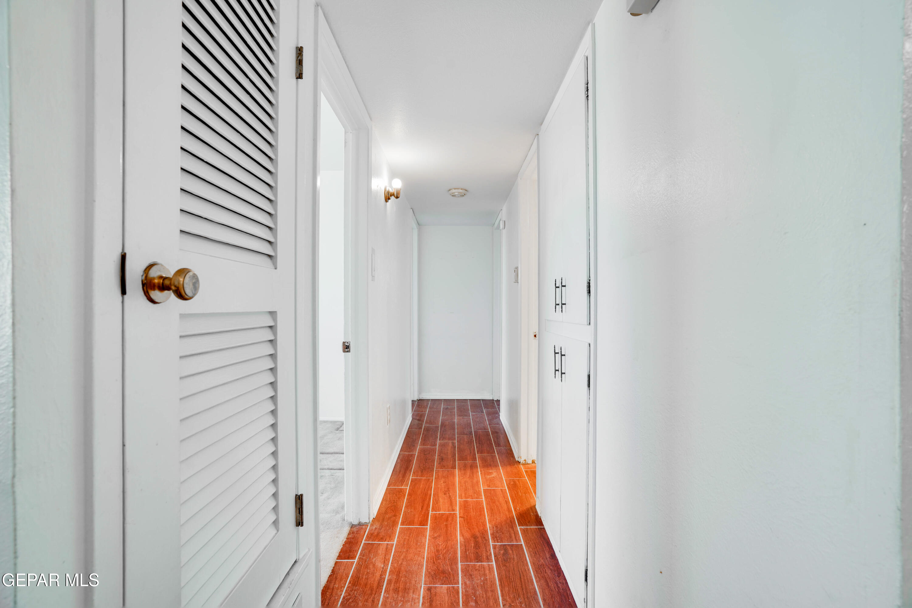 10317 Wilshire Drive