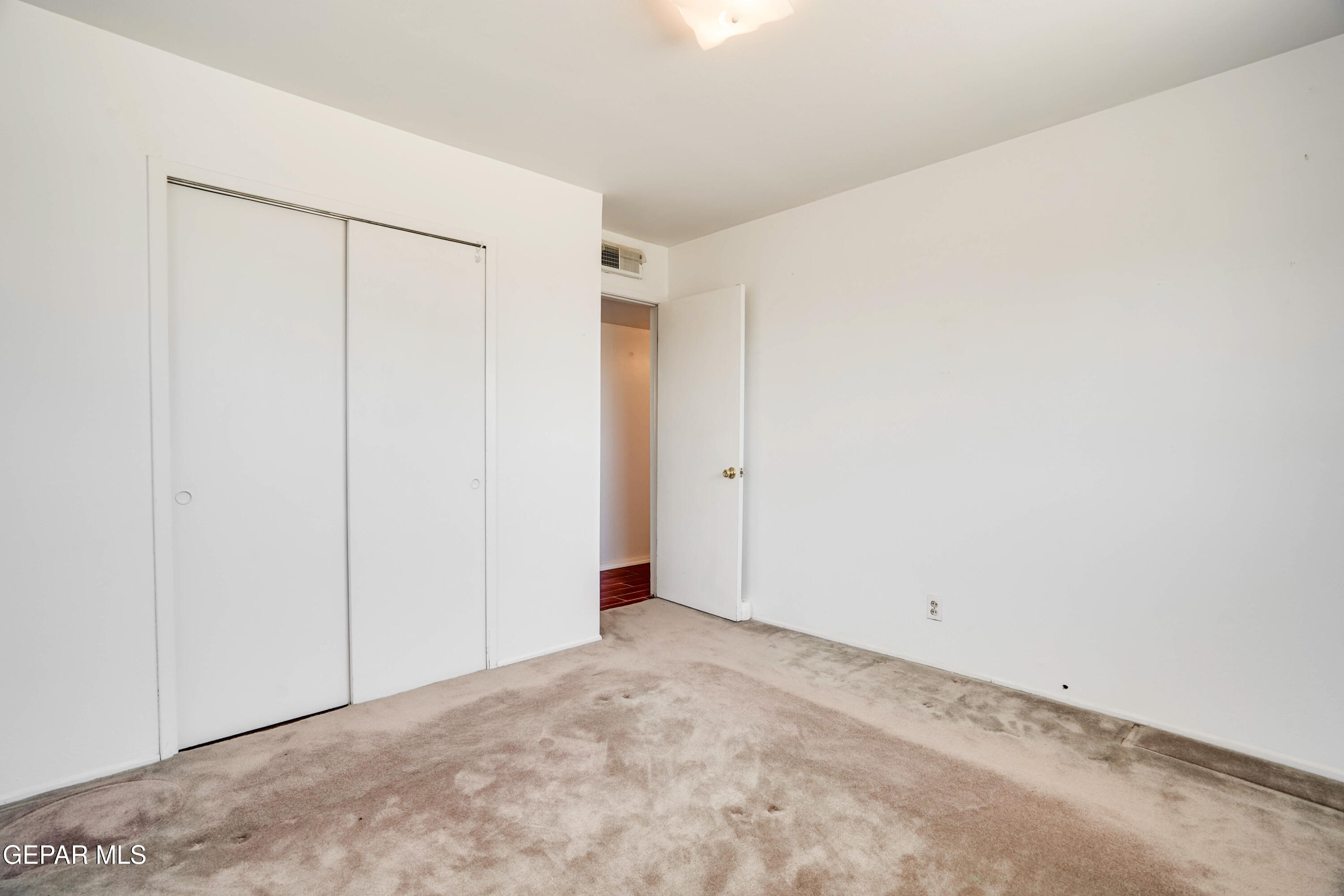 10317 Wilshire Drive