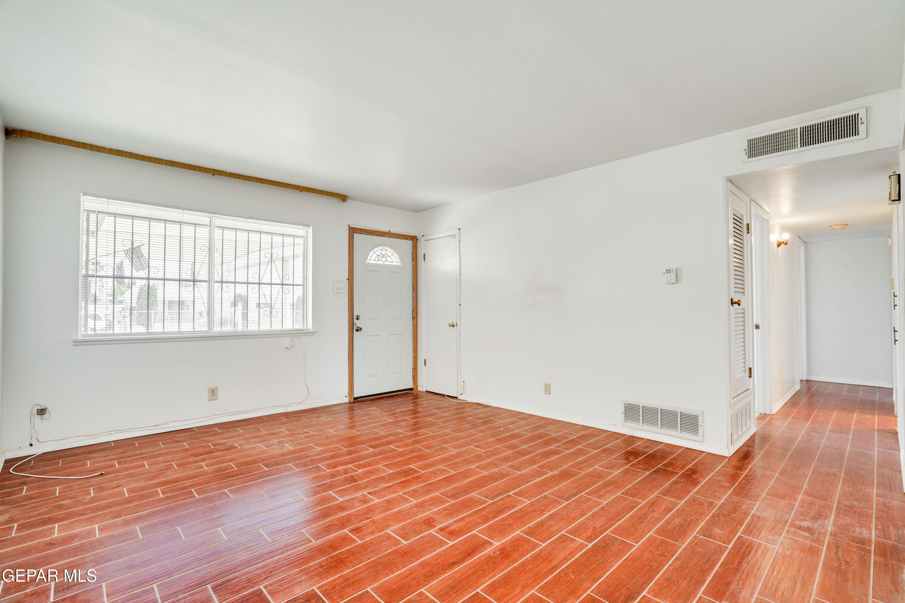 10317 Wilshire Drive