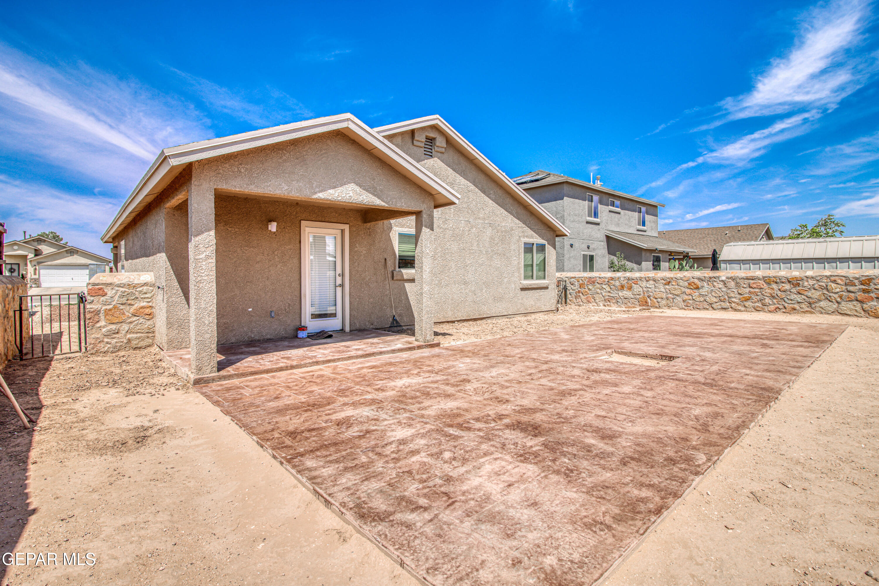 11531 Flor Gloriosa Drive
