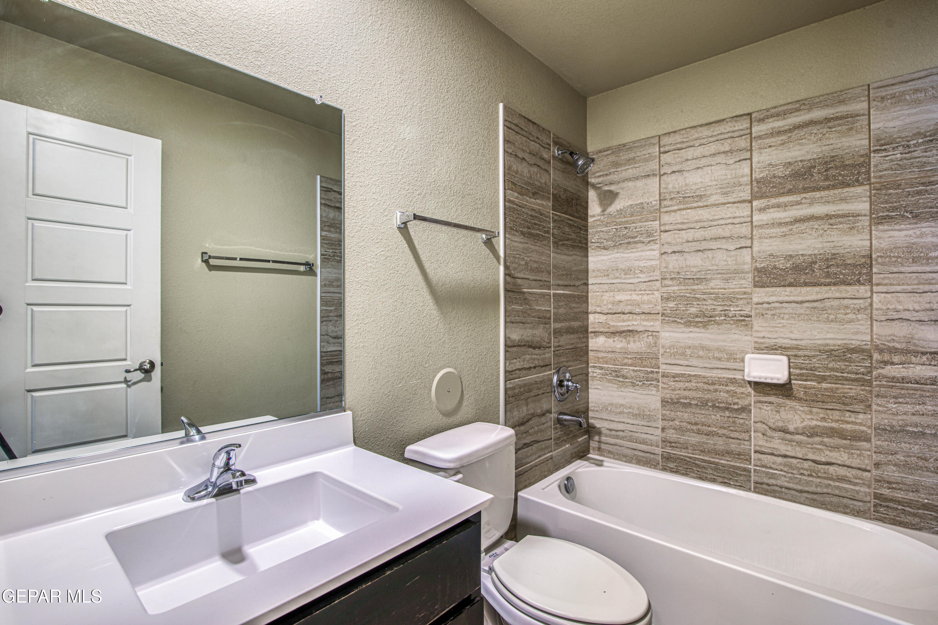 11531 Flor Gloriosa Drive