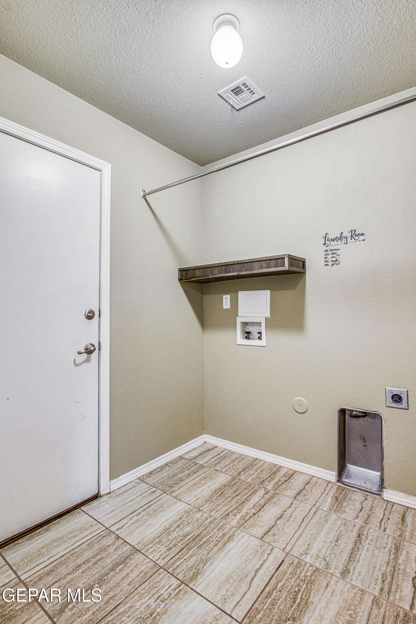 11531 Flor Gloriosa Drive