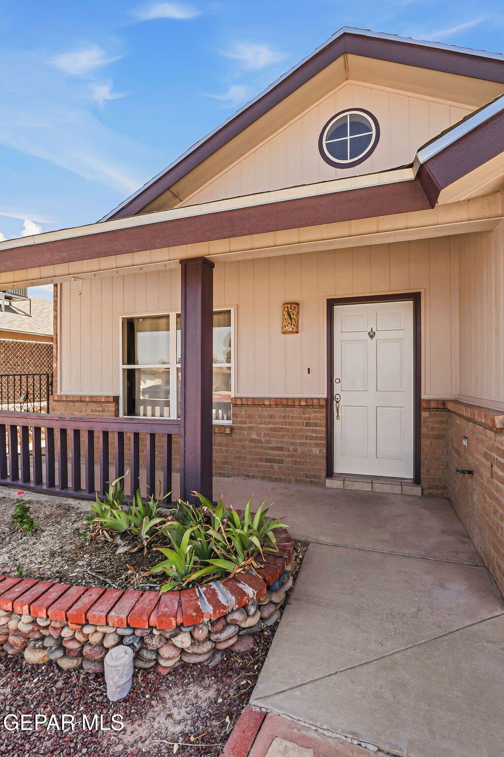 3432 CHICKASAW Drive