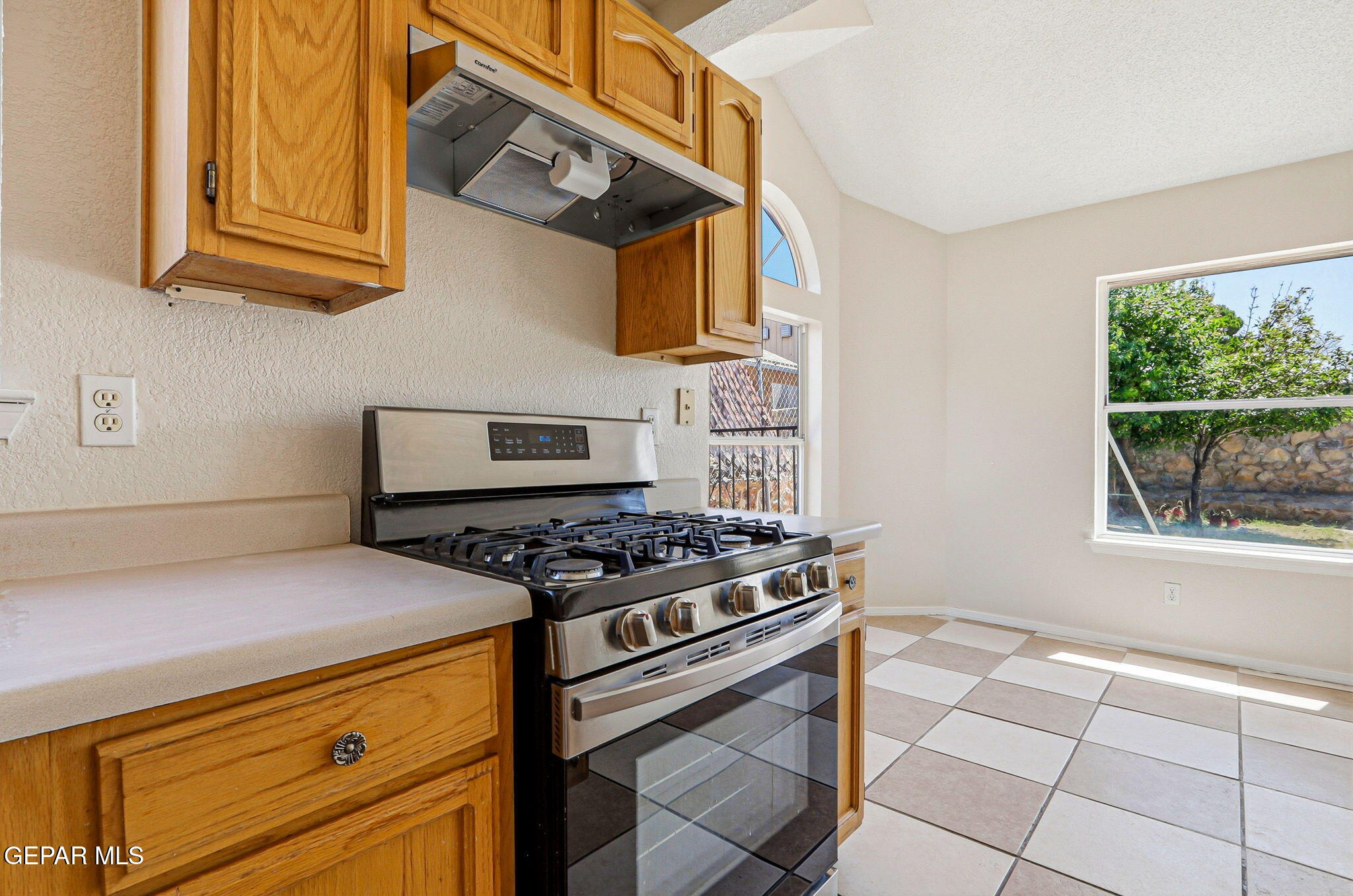 3432 CHICKASAW Drive