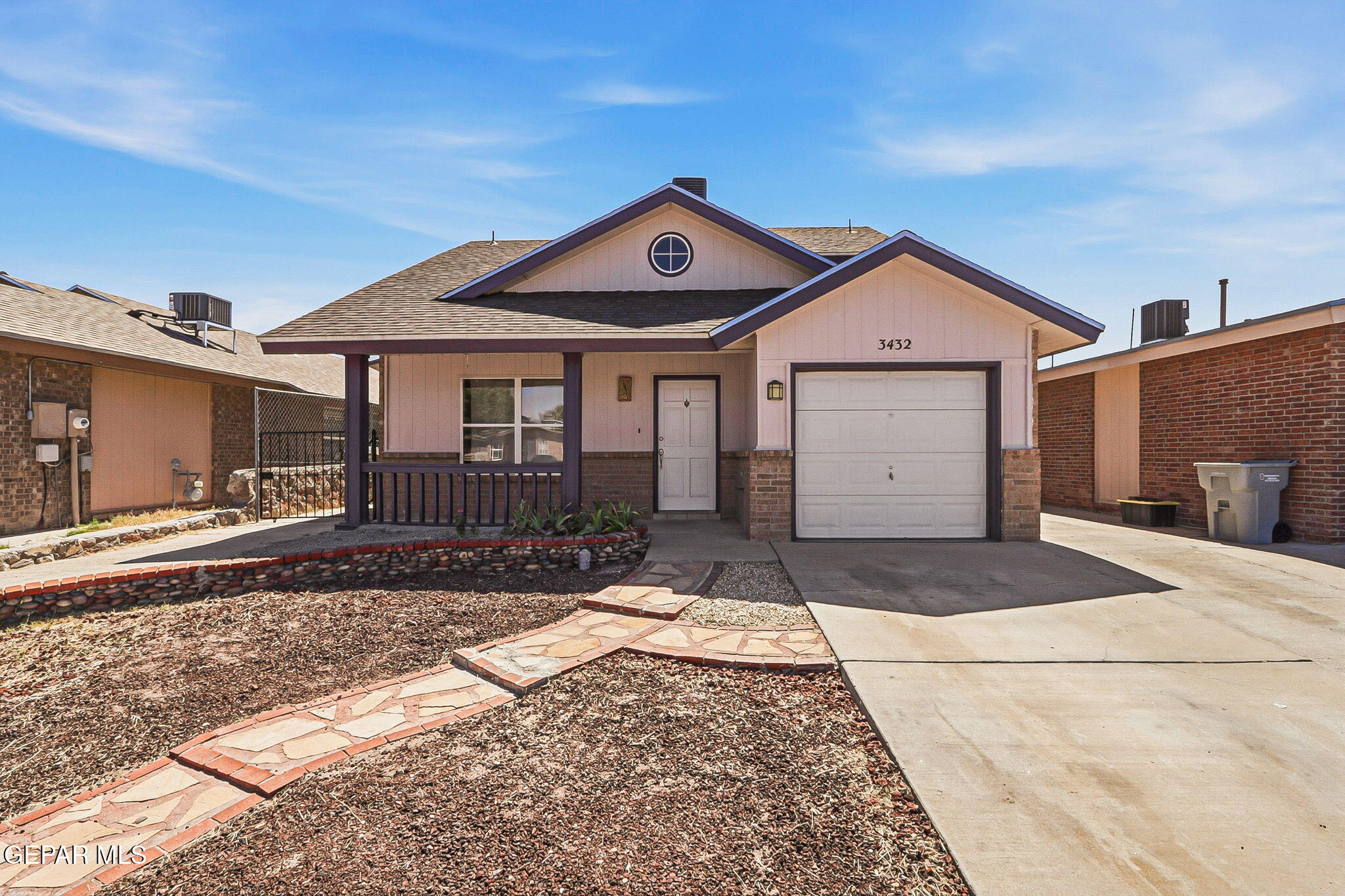 3432 CHICKASAW Drive