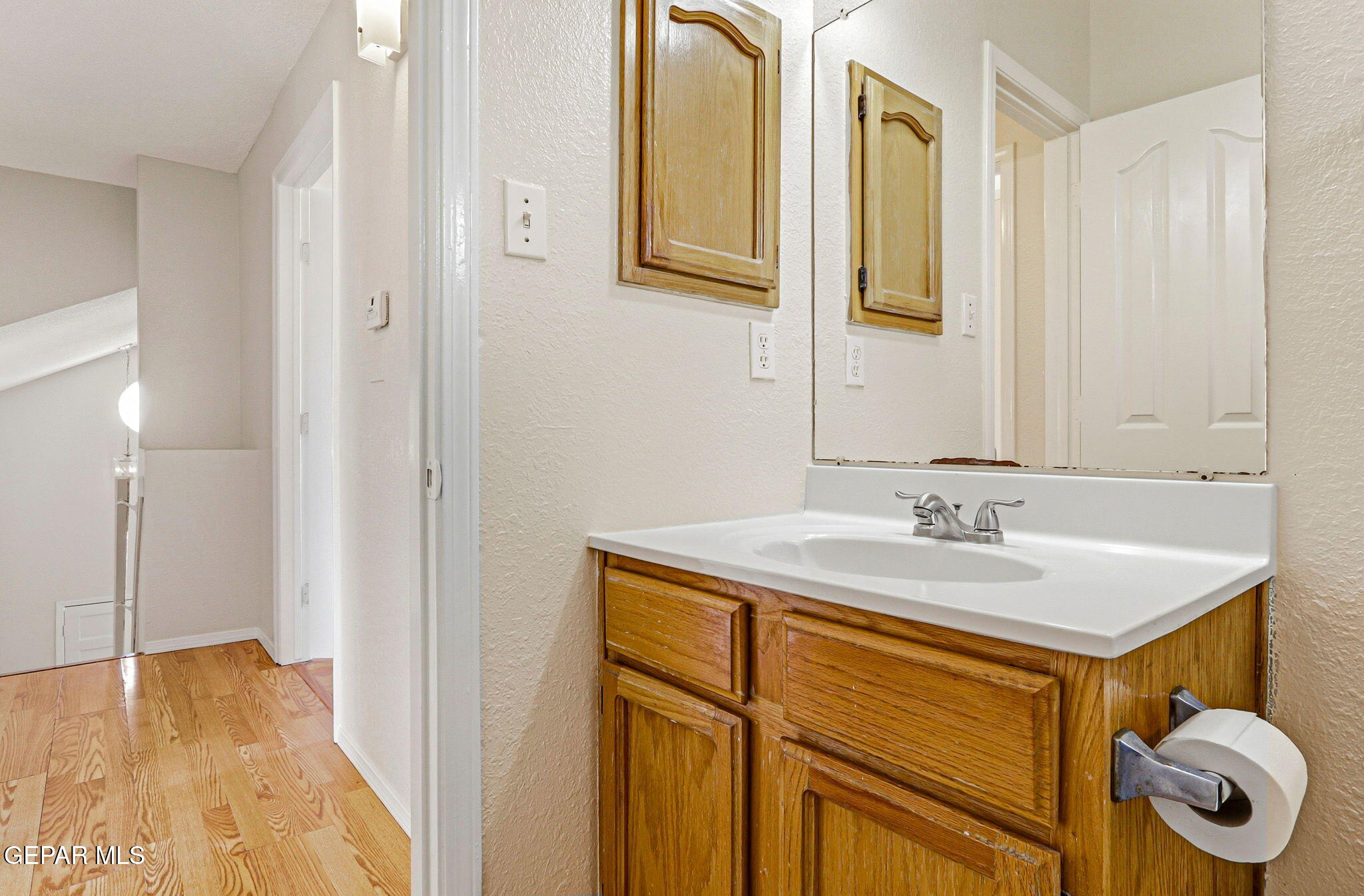 3432 CHICKASAW Drive