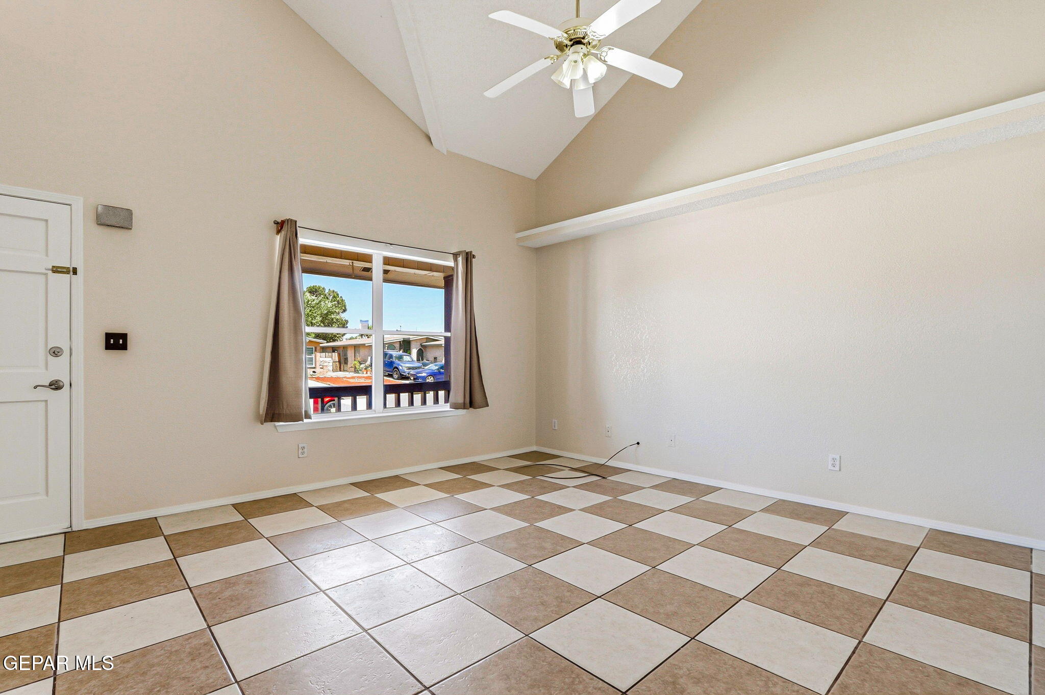 3432 CHICKASAW Drive