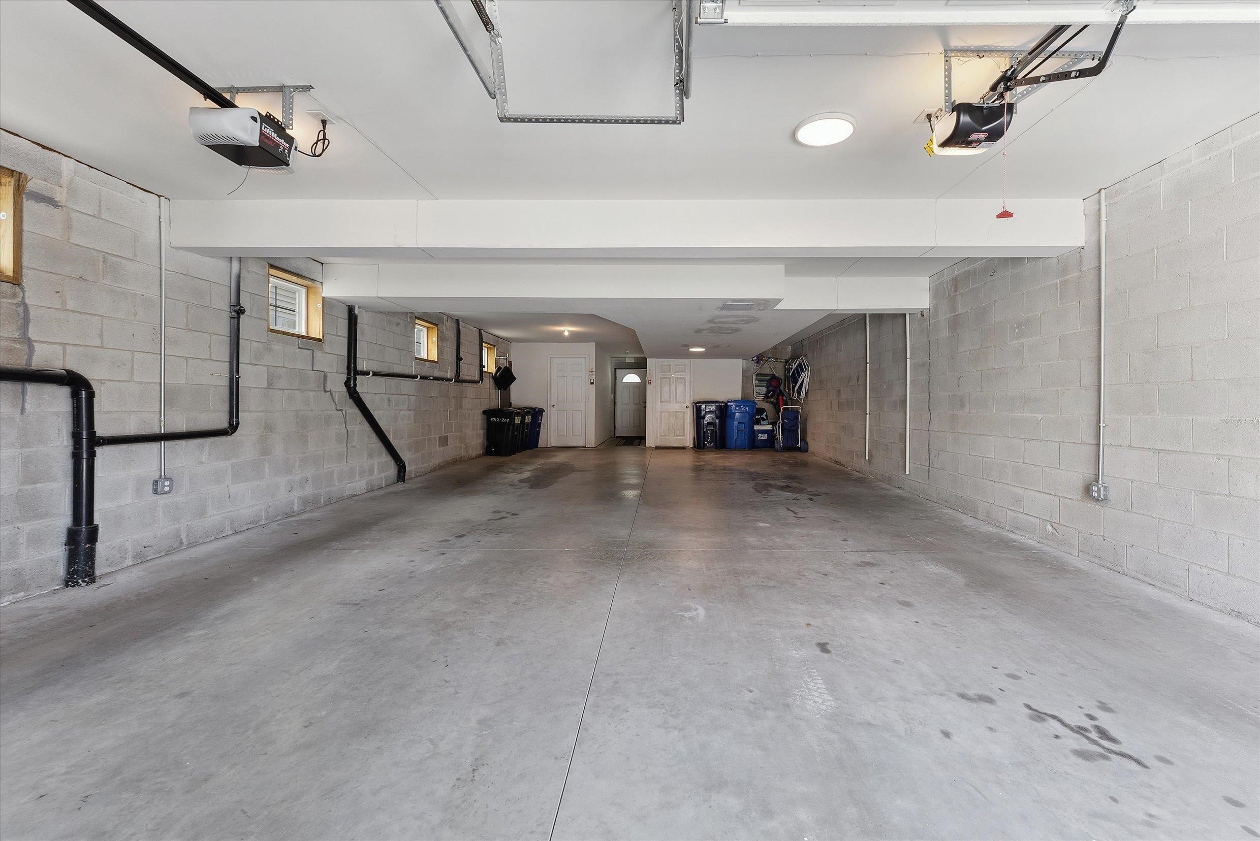 4712 Atlantic Avenue Unit: 104
