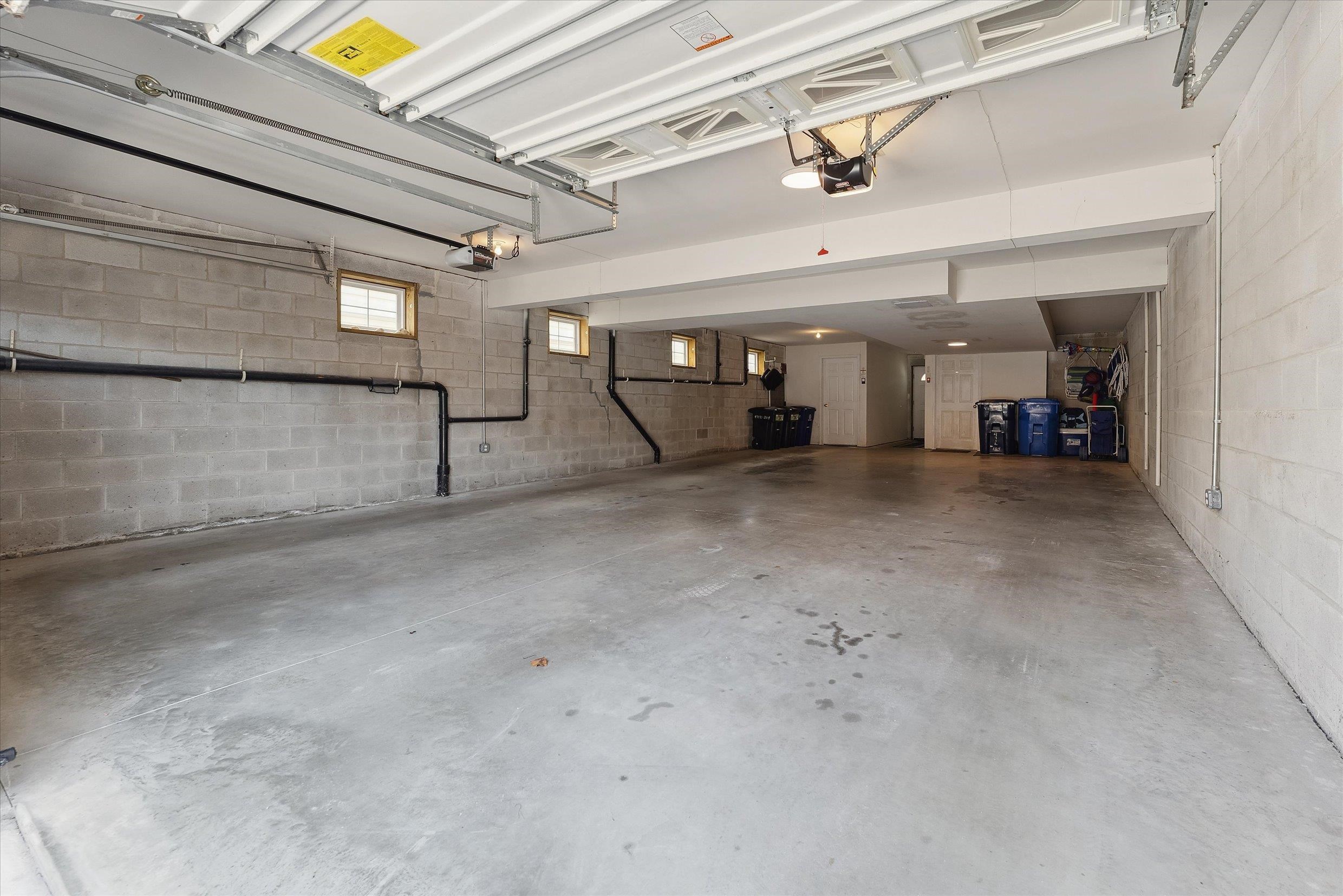 4712 Atlantic Avenue Unit: 104