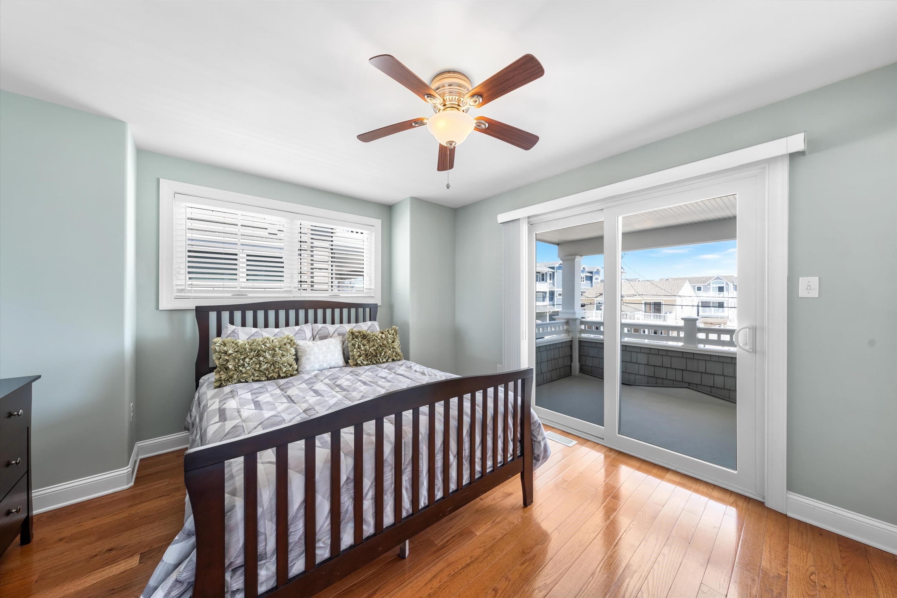 214 57th Street Unit: West