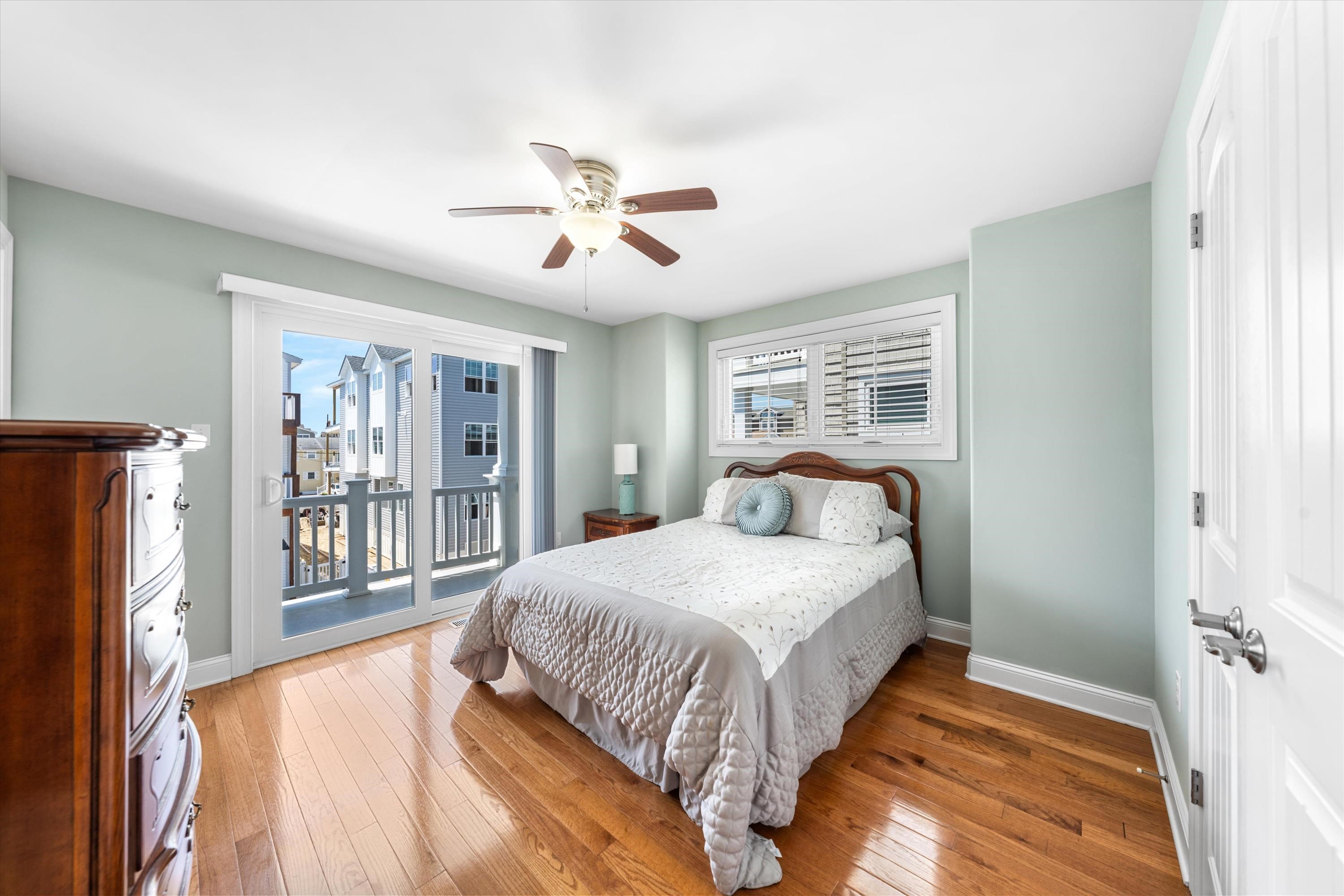 214 57th Street Unit: West