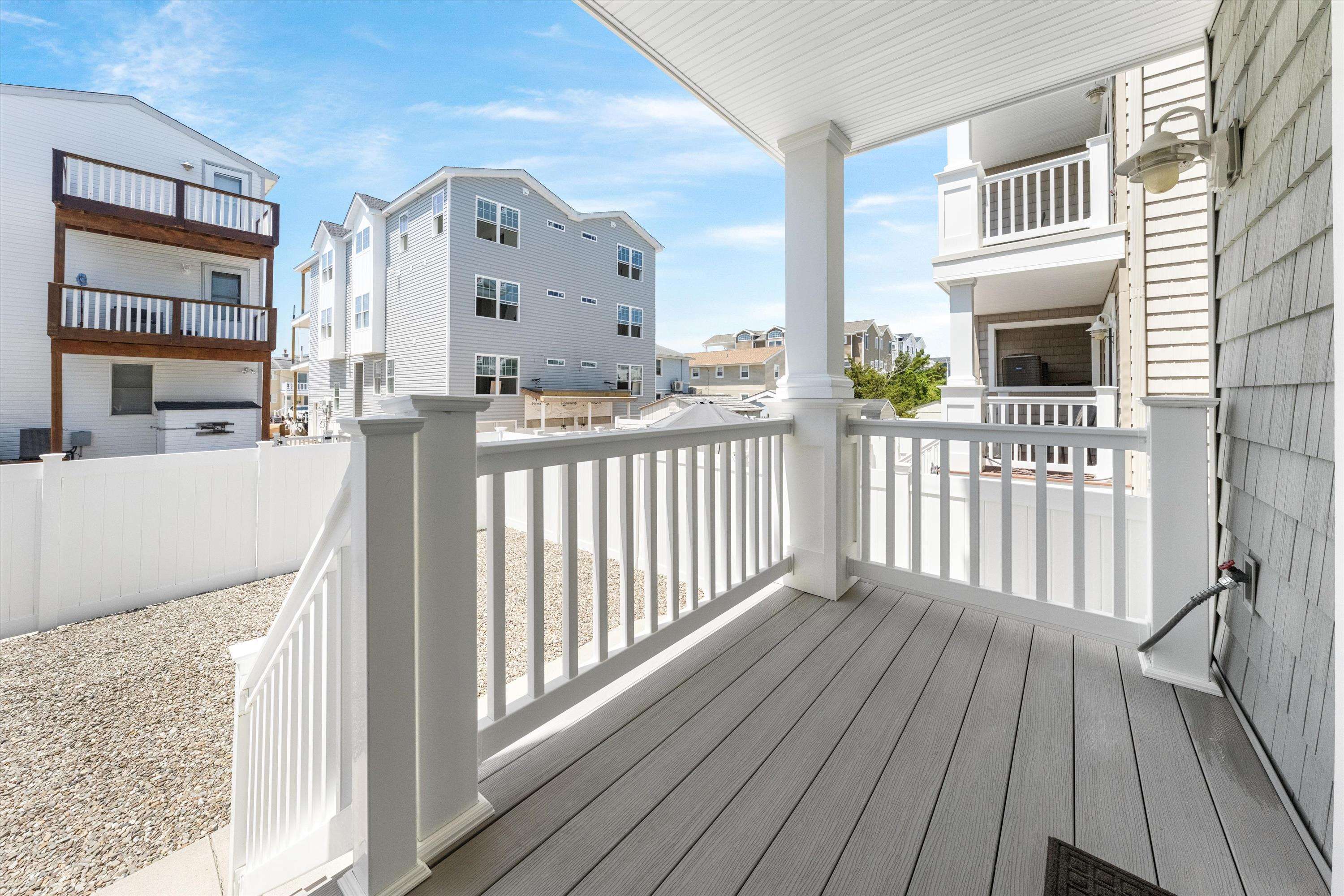 214 57th Street Unit: West