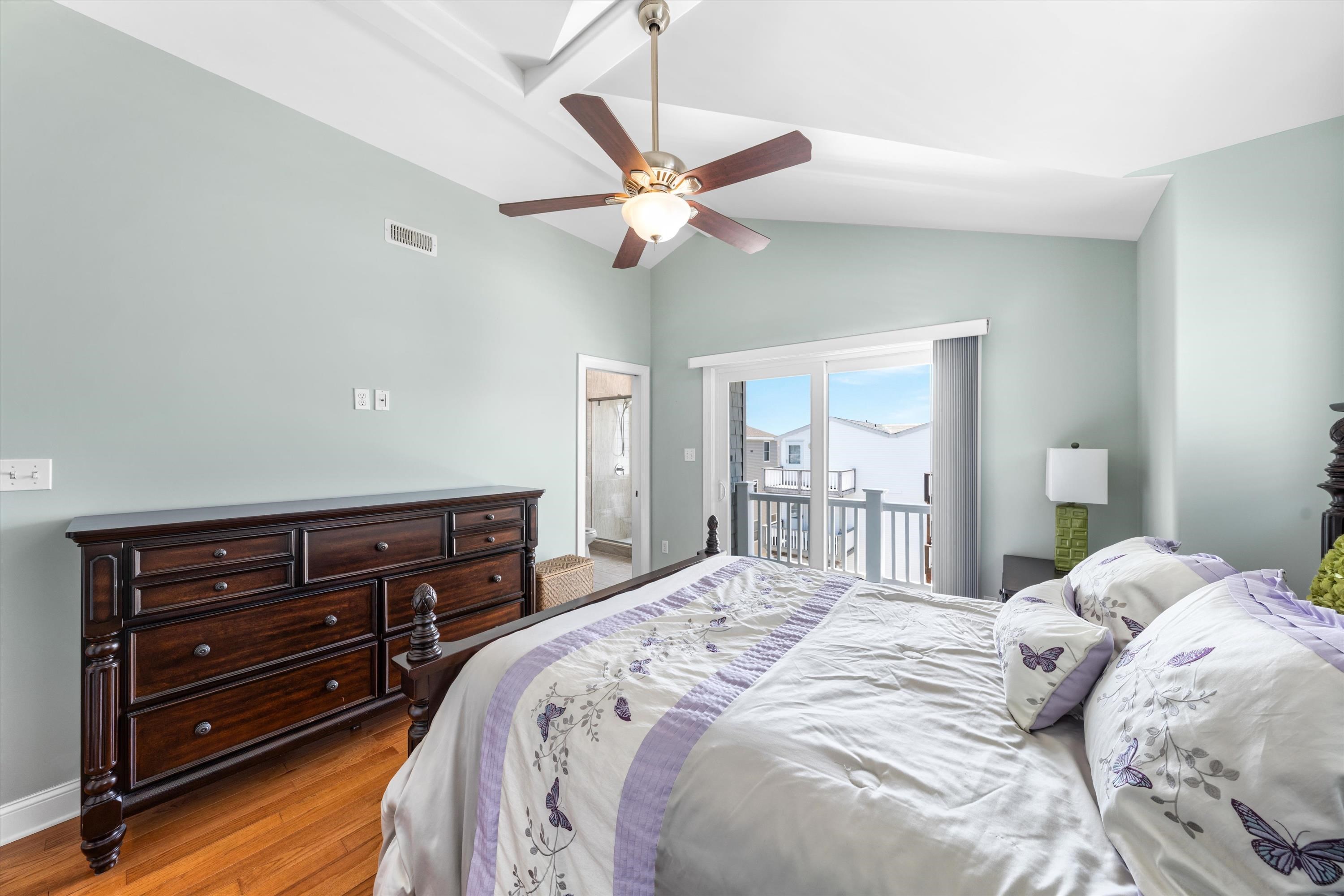 214 57th Street Unit: West