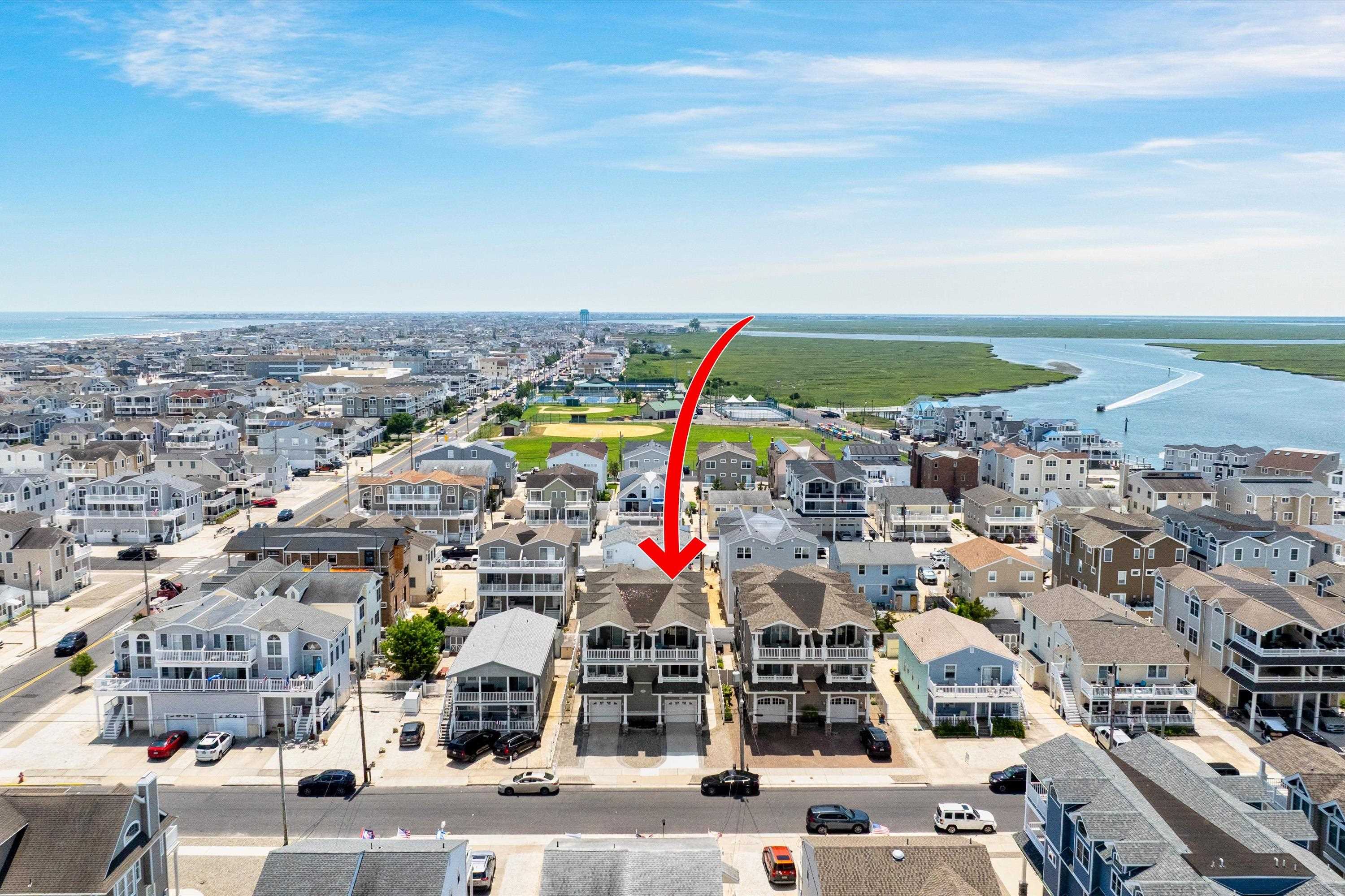 214 57th Street Unit: West