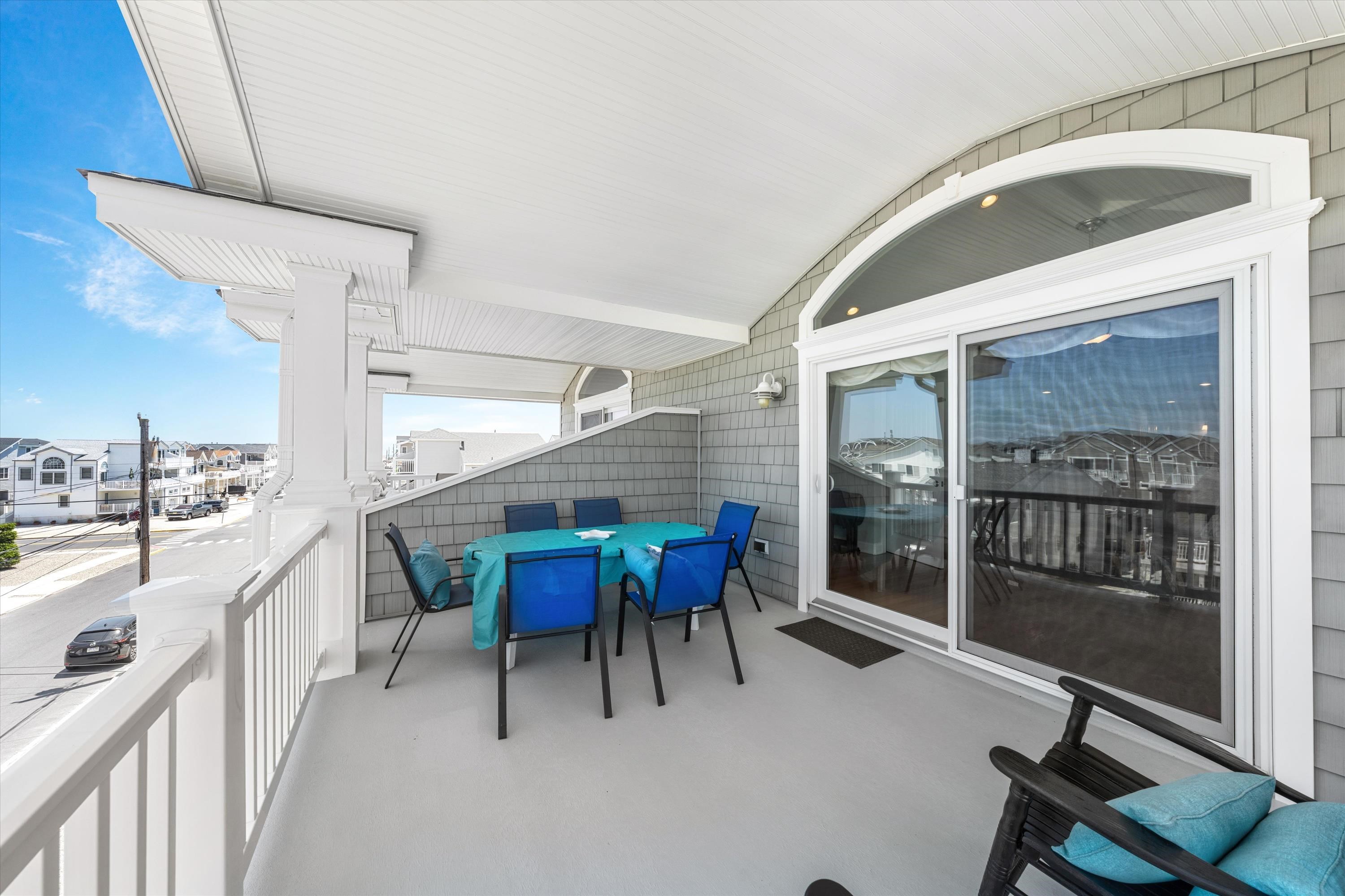 214 57th Street Unit: West