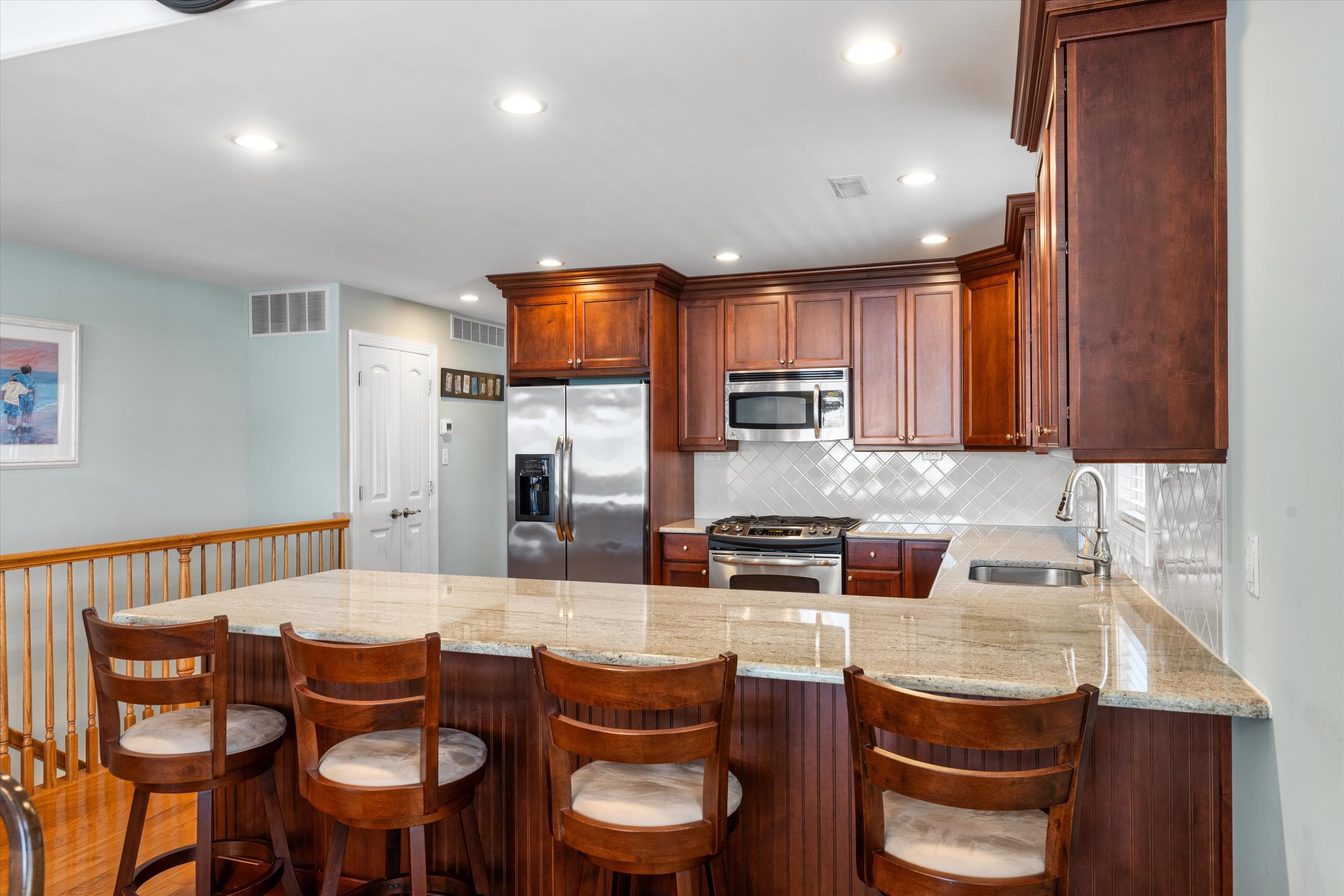 214 57th Street Unit: West