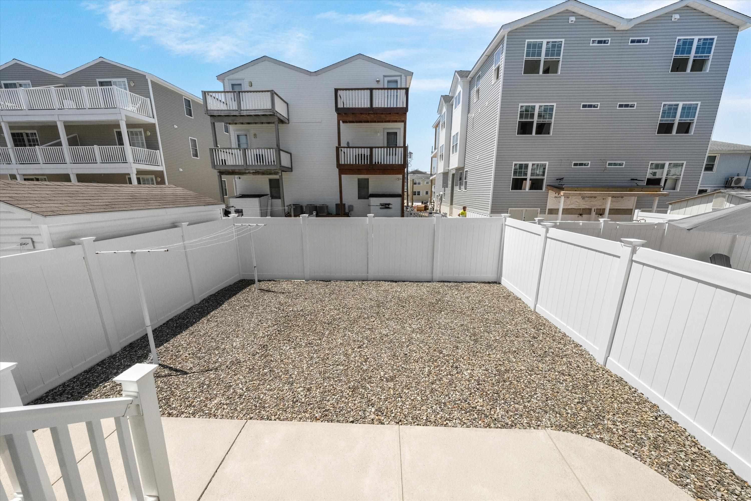 214 57th Street Unit: West