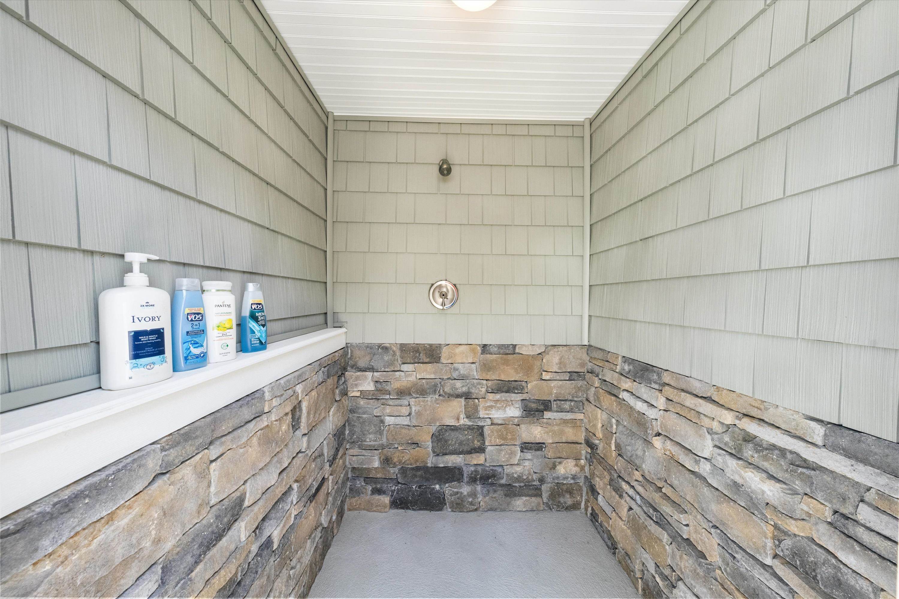 214 57th Street Unit: West